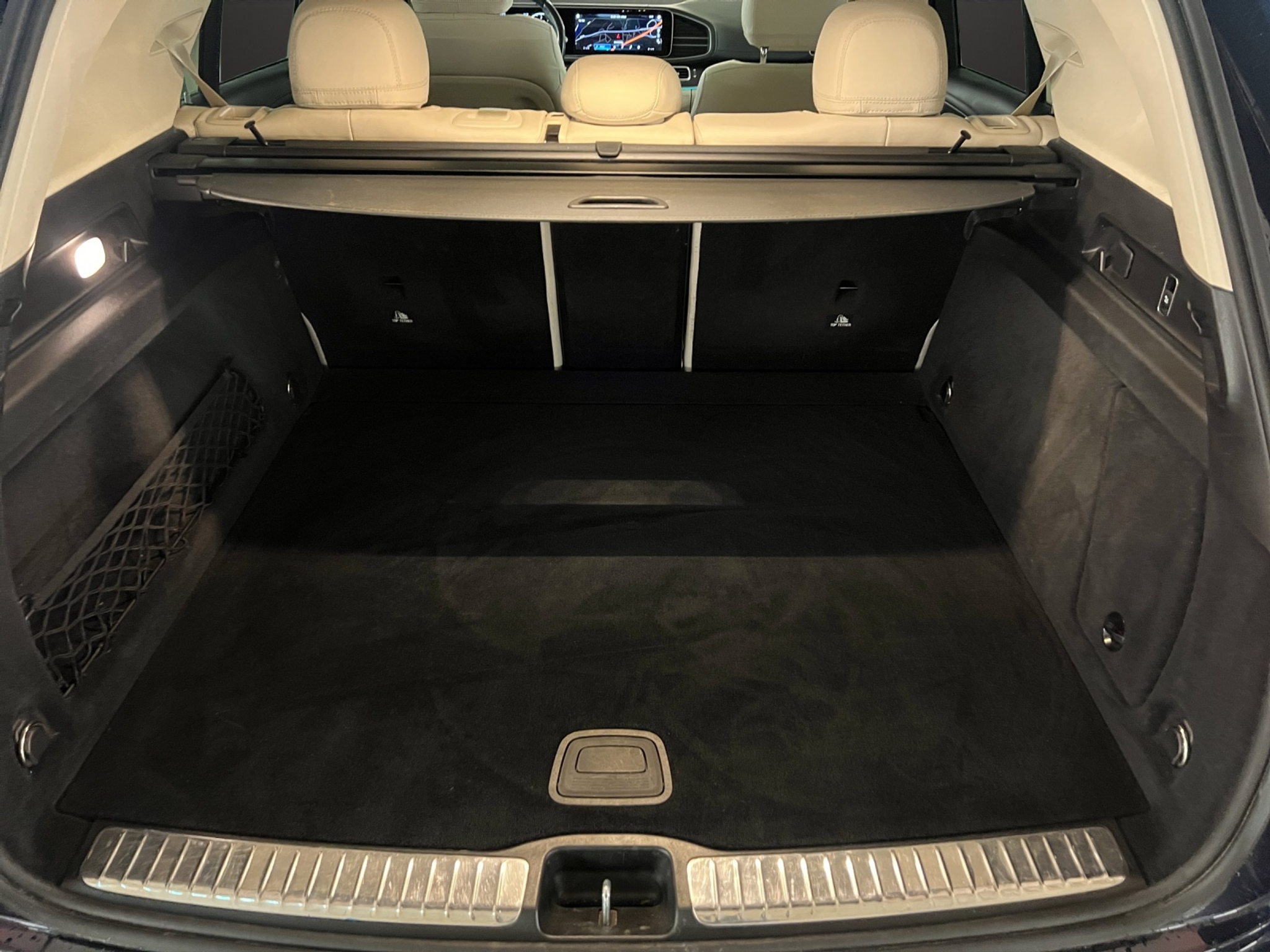 listing desktop thumbnail image 16