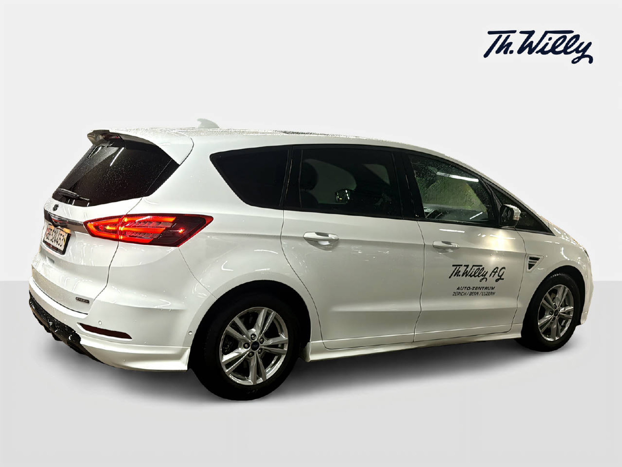 listing desktop thumbnail image 5