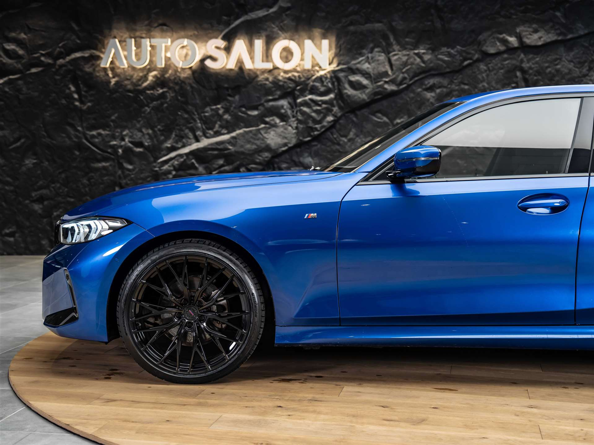 listing desktop thumbnail image 17