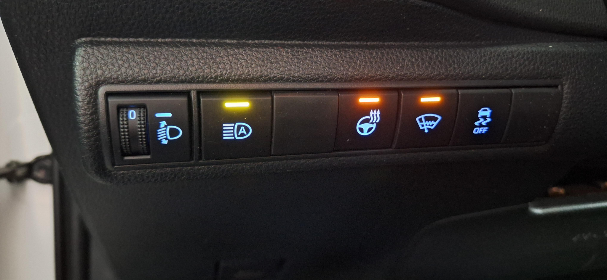 listing desktop thumbnail image 9