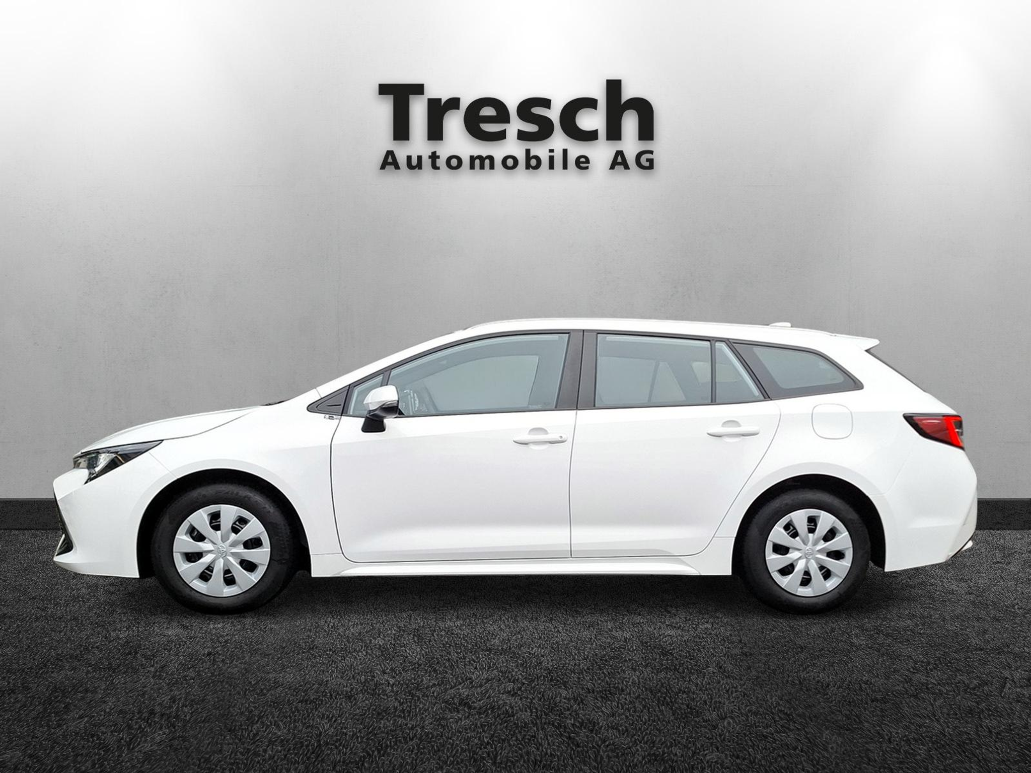 listing desktop thumbnail image 3