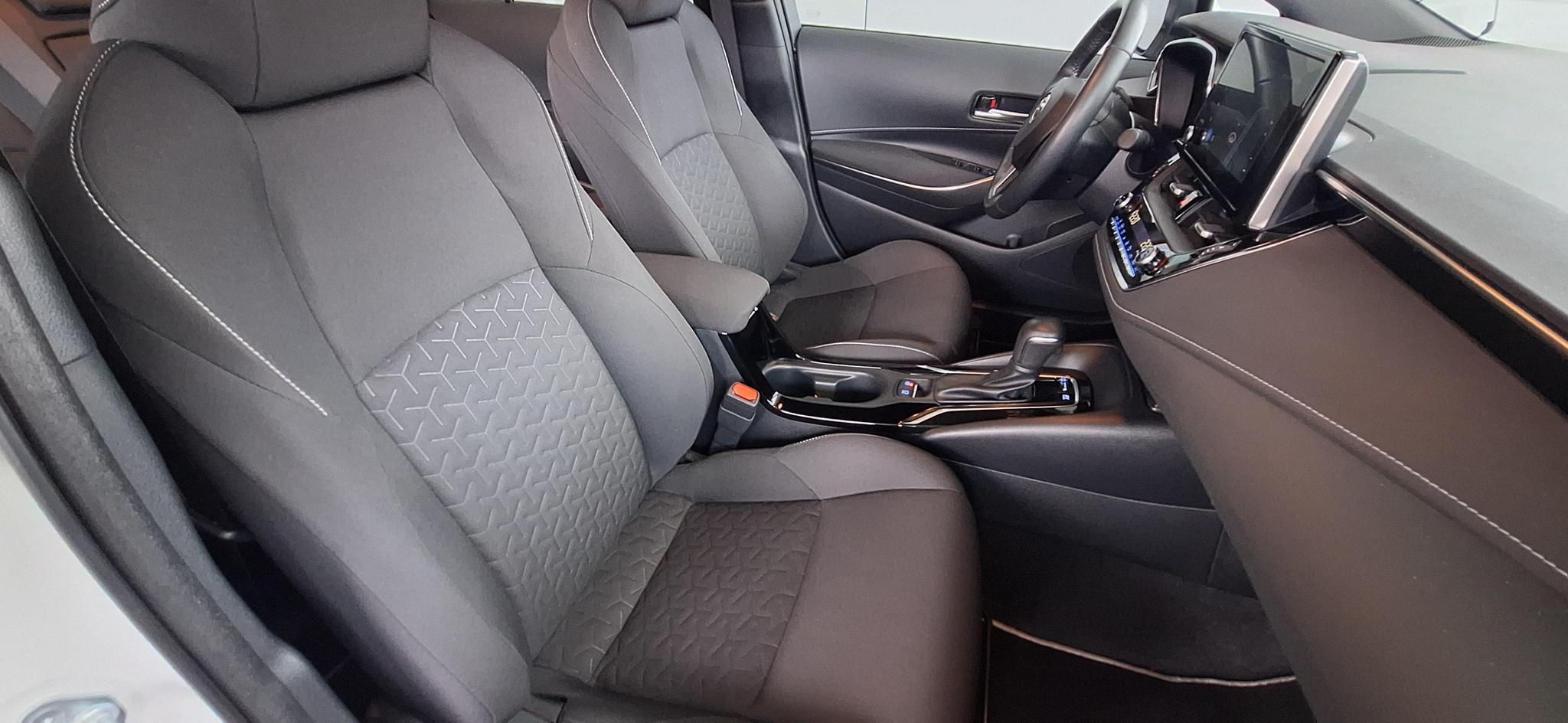 listing desktop thumbnail image 8