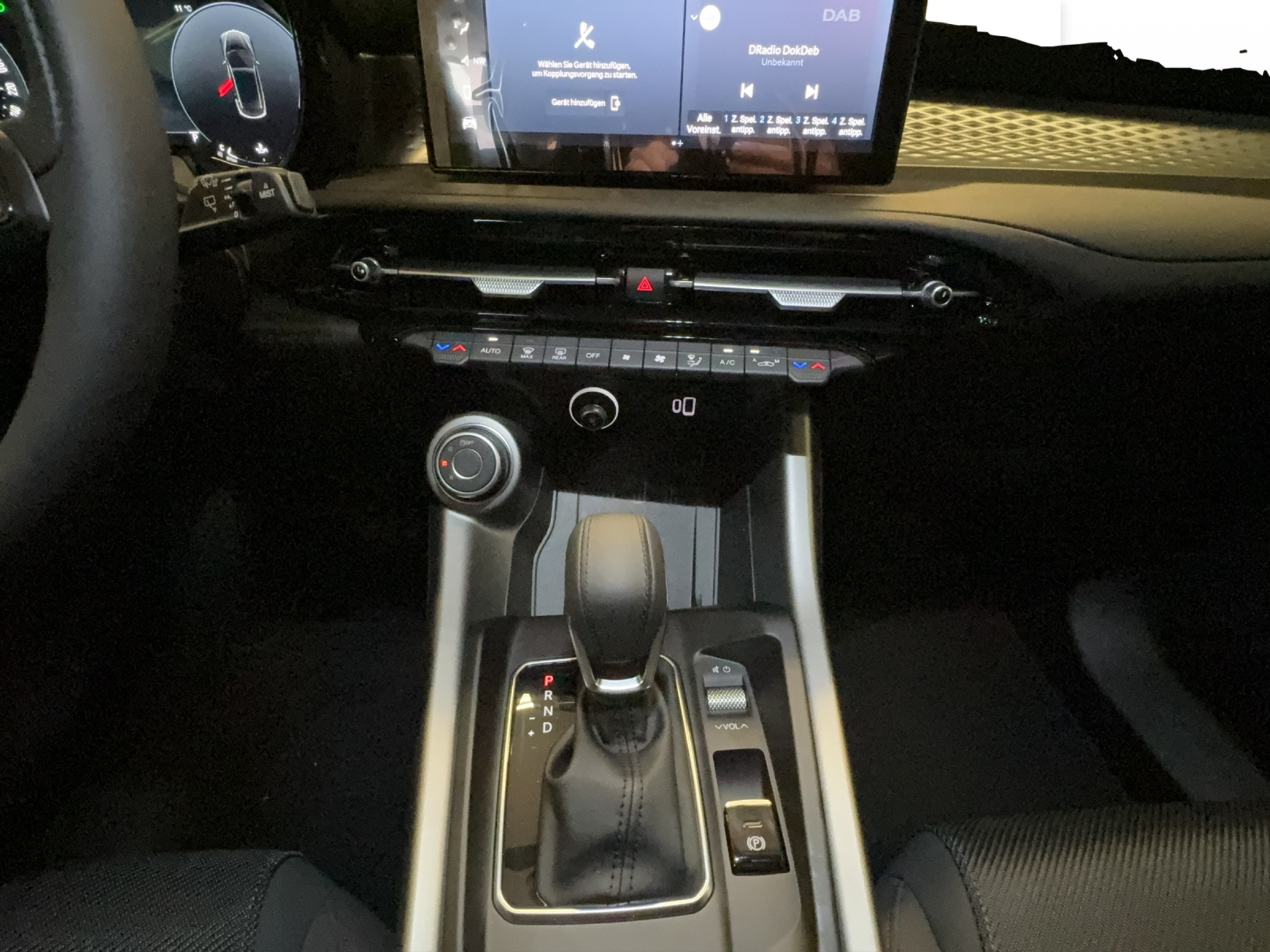 listing desktop thumbnail image 8