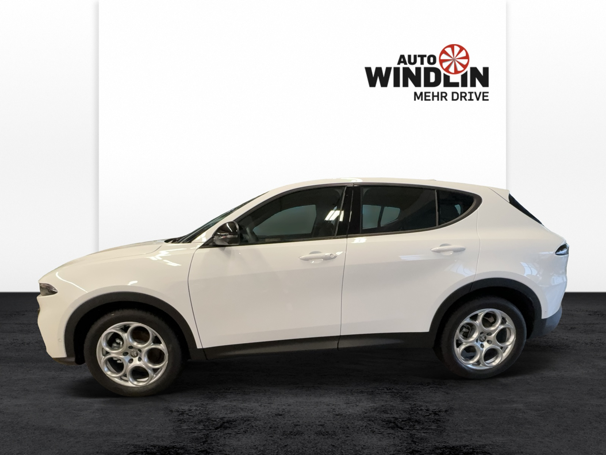 listing desktop thumbnail image 2