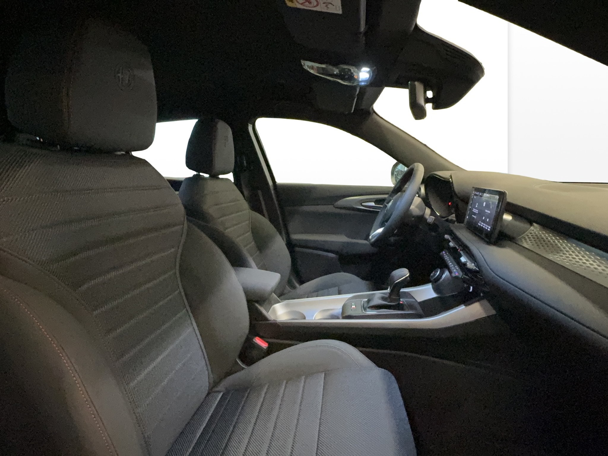 listing desktop thumbnail image 10