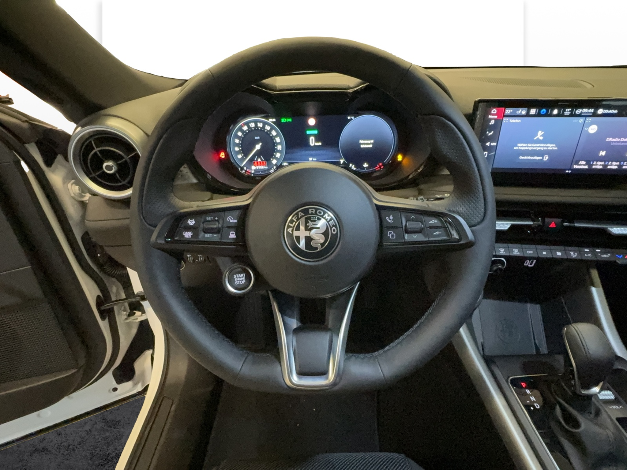 listing desktop thumbnail image 6