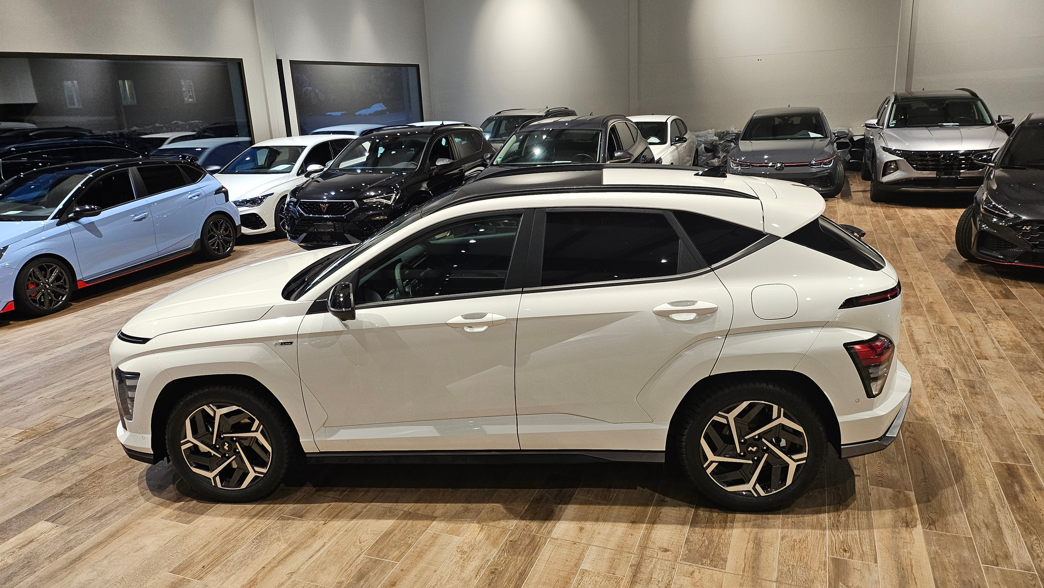 listing desktop thumbnail image 15