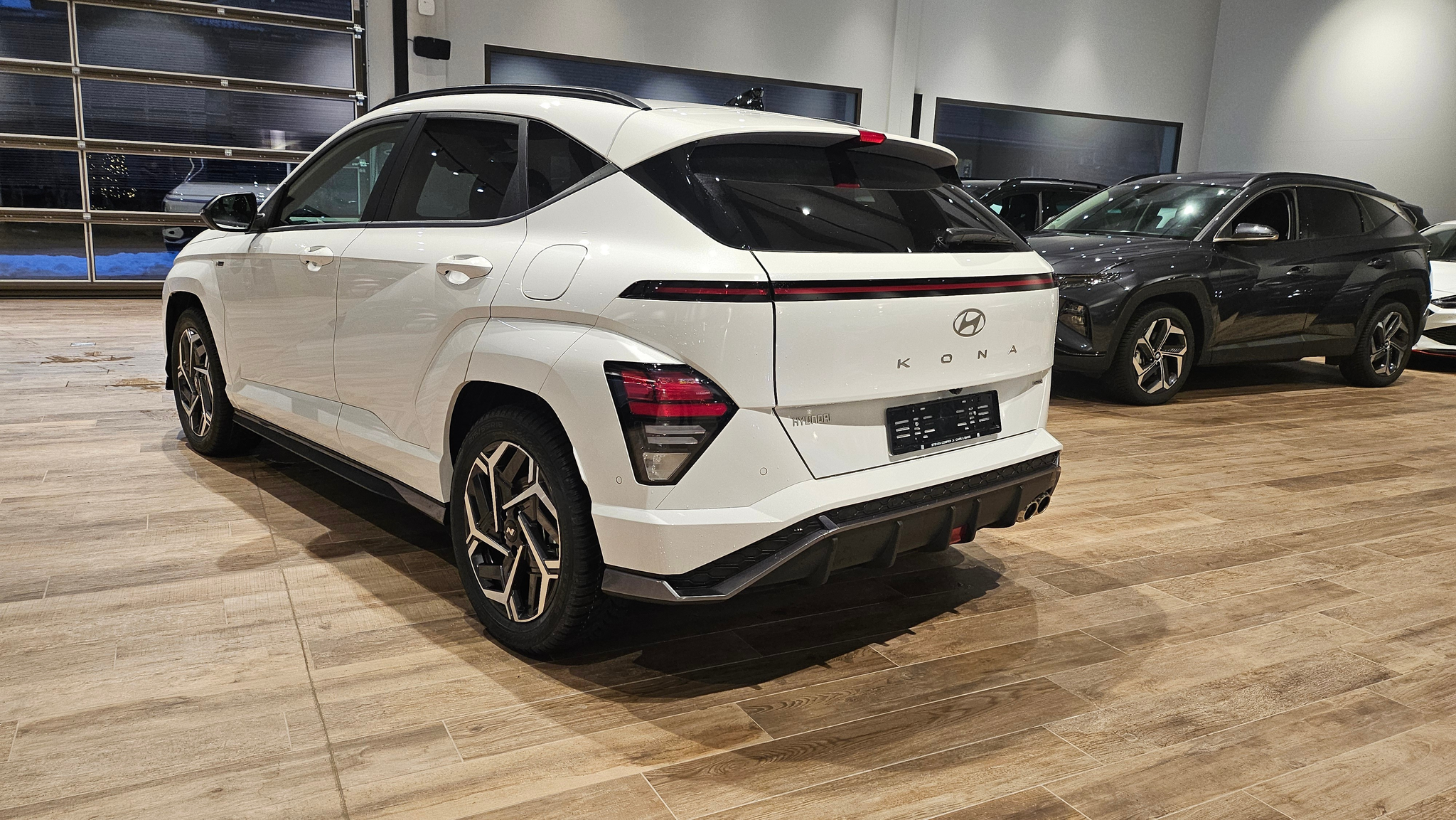 listing desktop thumbnail image 12