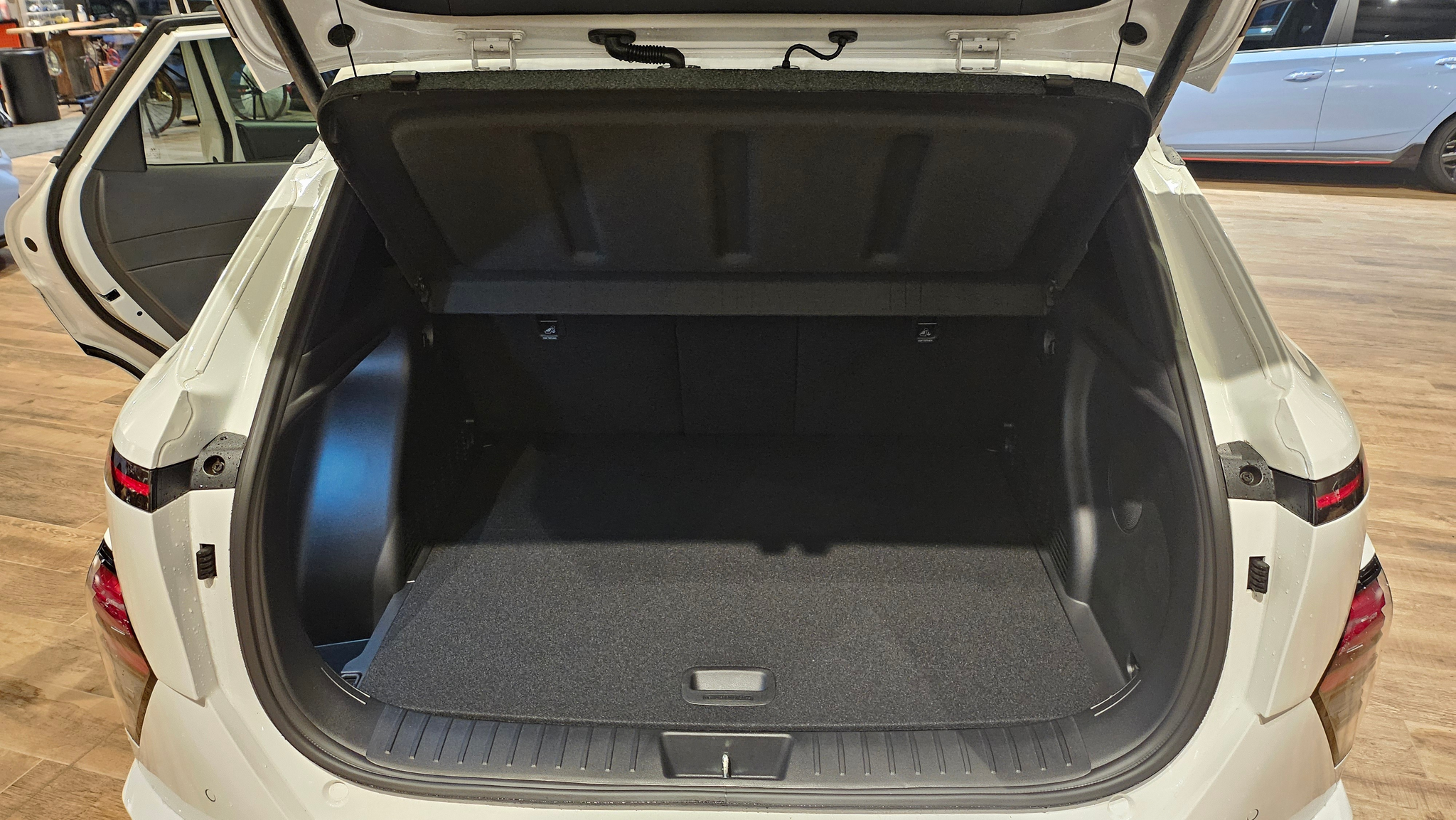 listing desktop thumbnail image 20