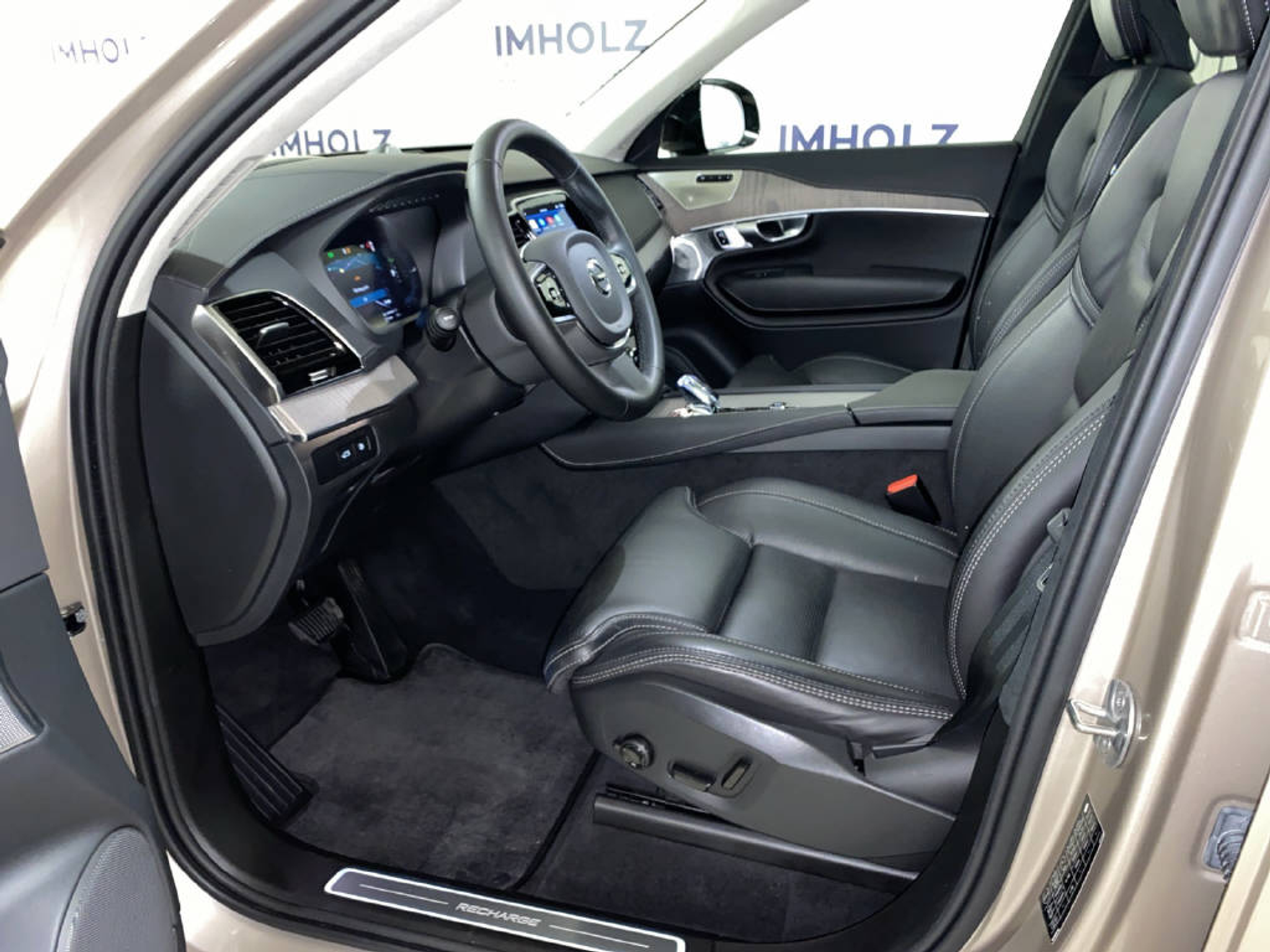 listing desktop thumbnail image 16