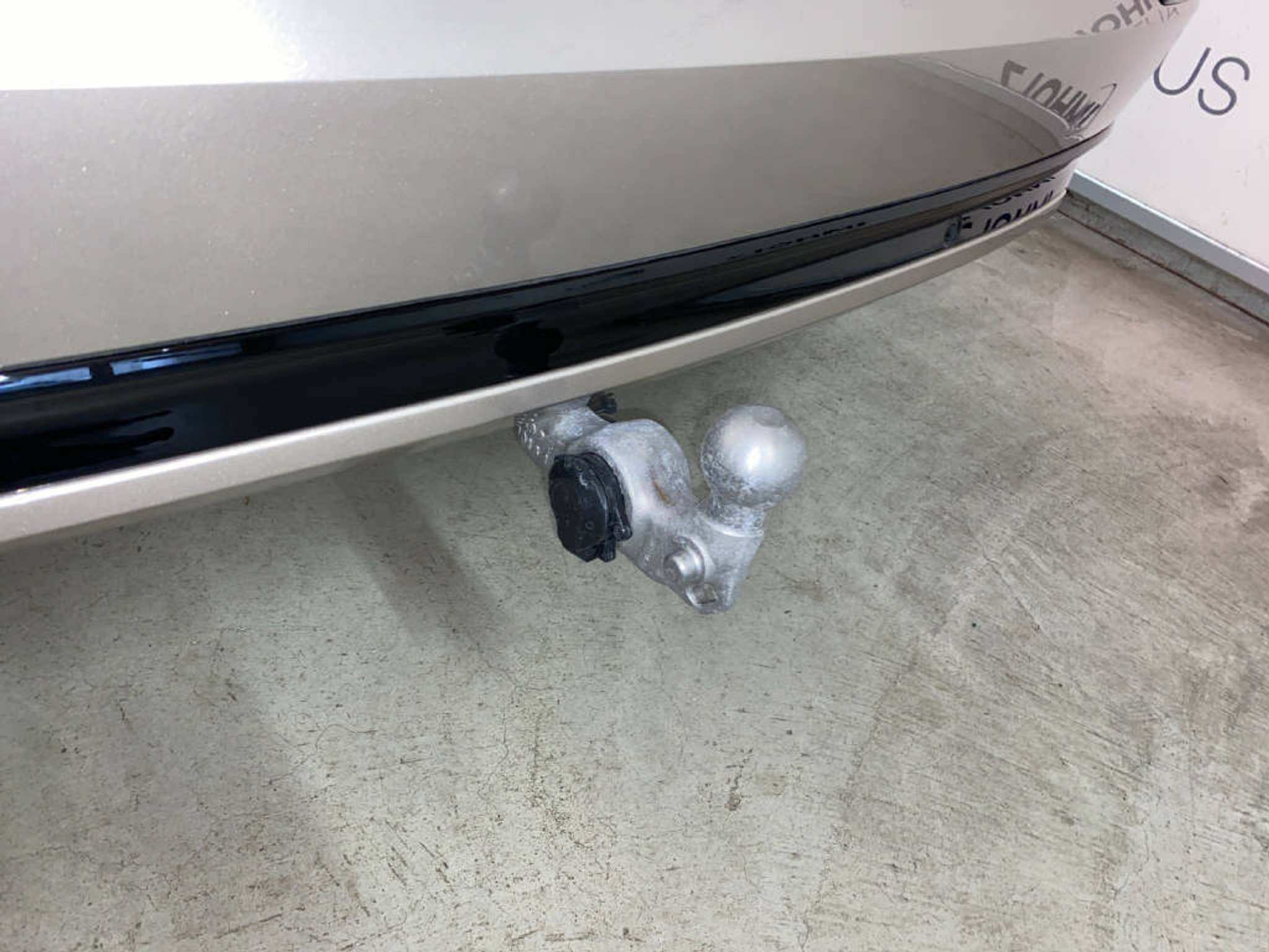 listing desktop thumbnail image 18