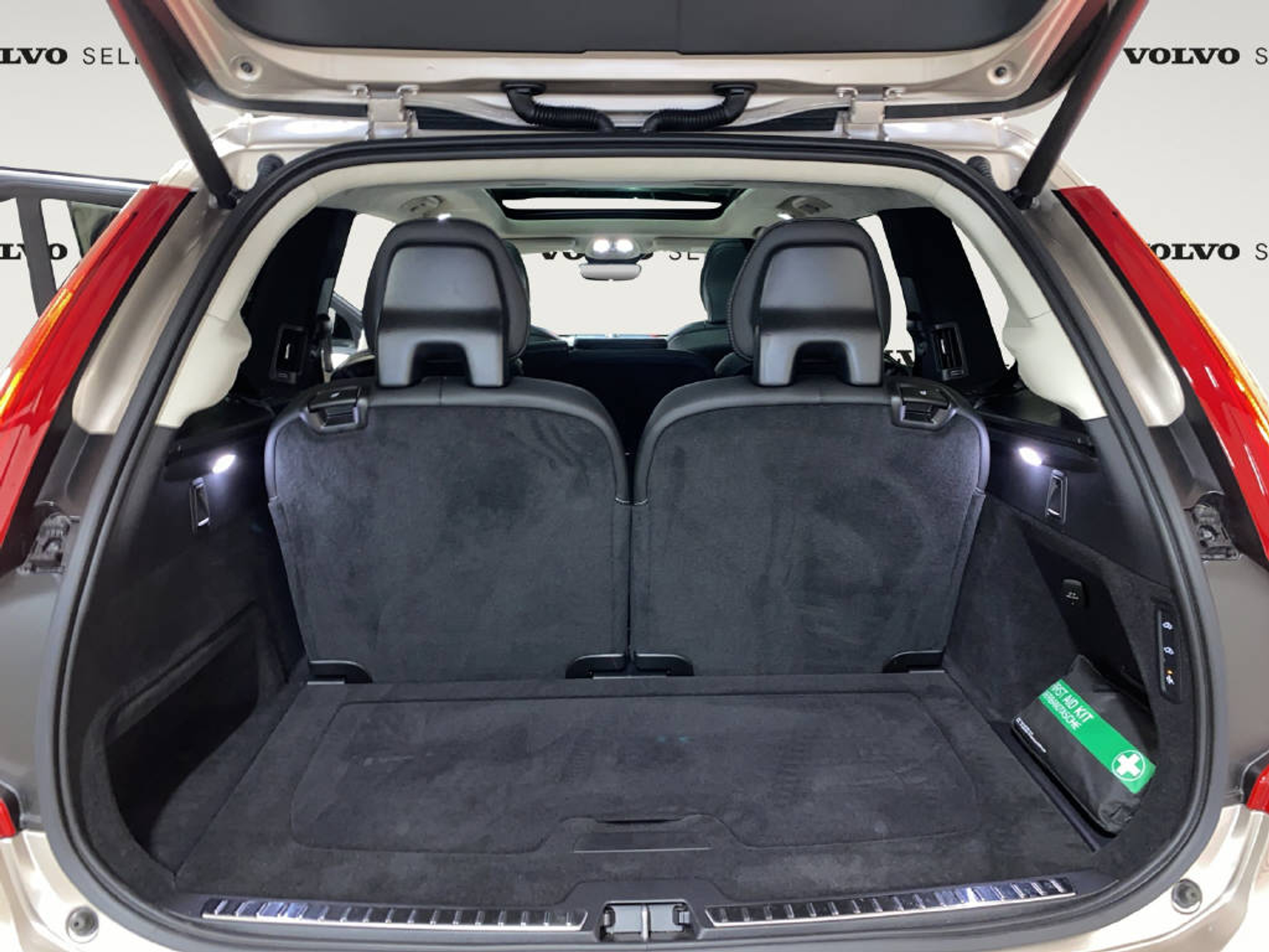 listing desktop thumbnail image 13