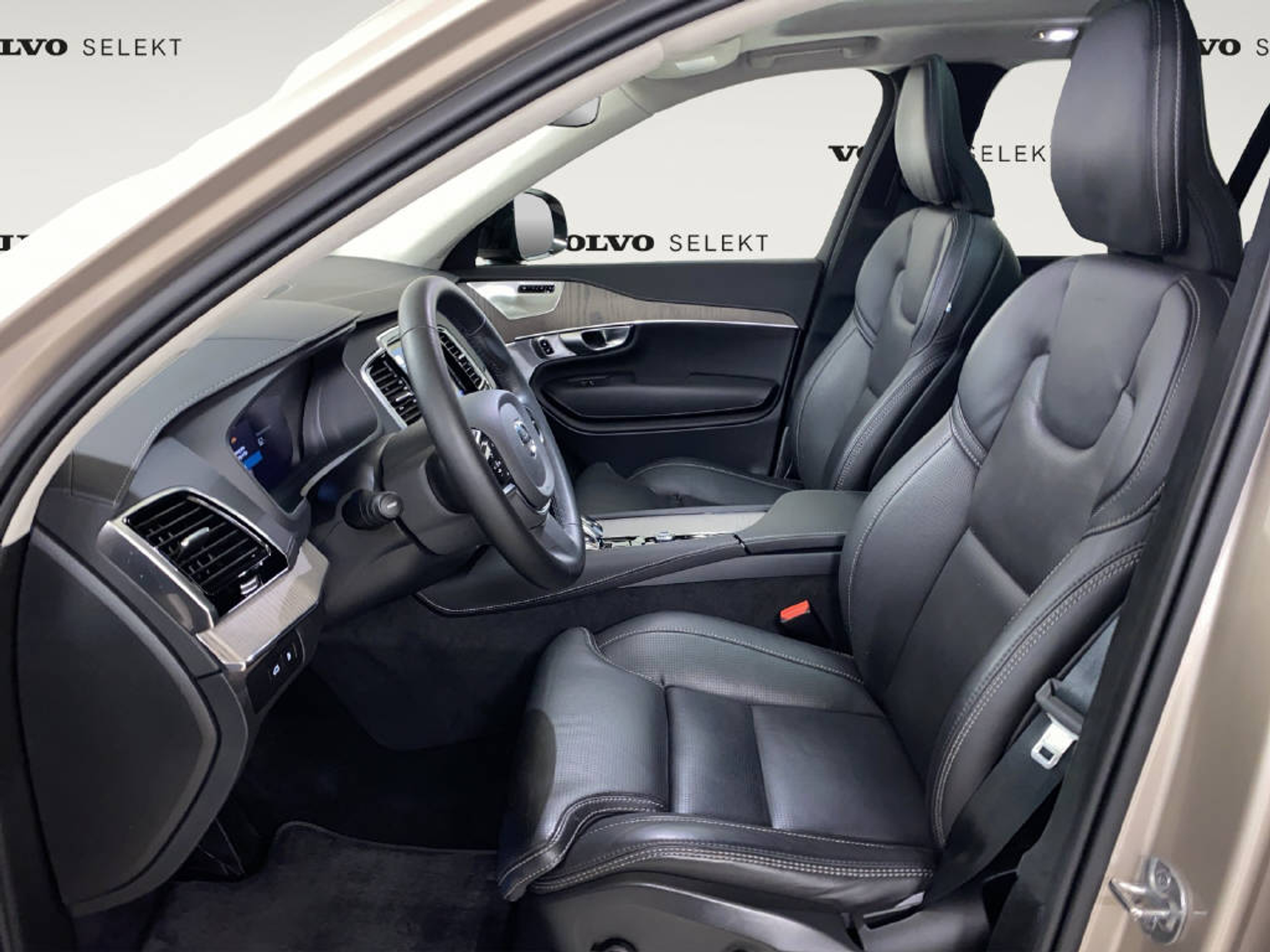 listing desktop thumbnail image 5