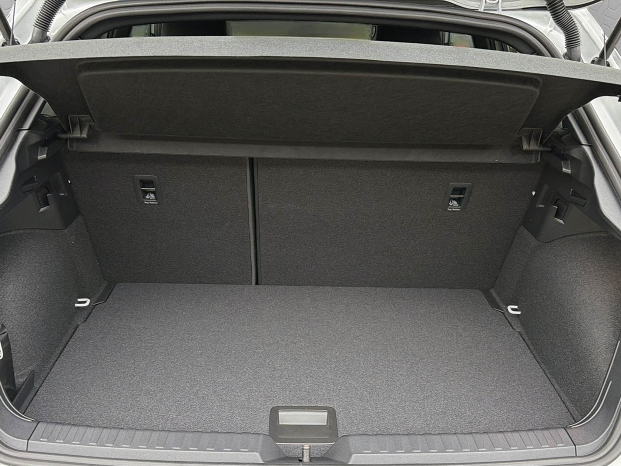 listing desktop thumbnail image 15