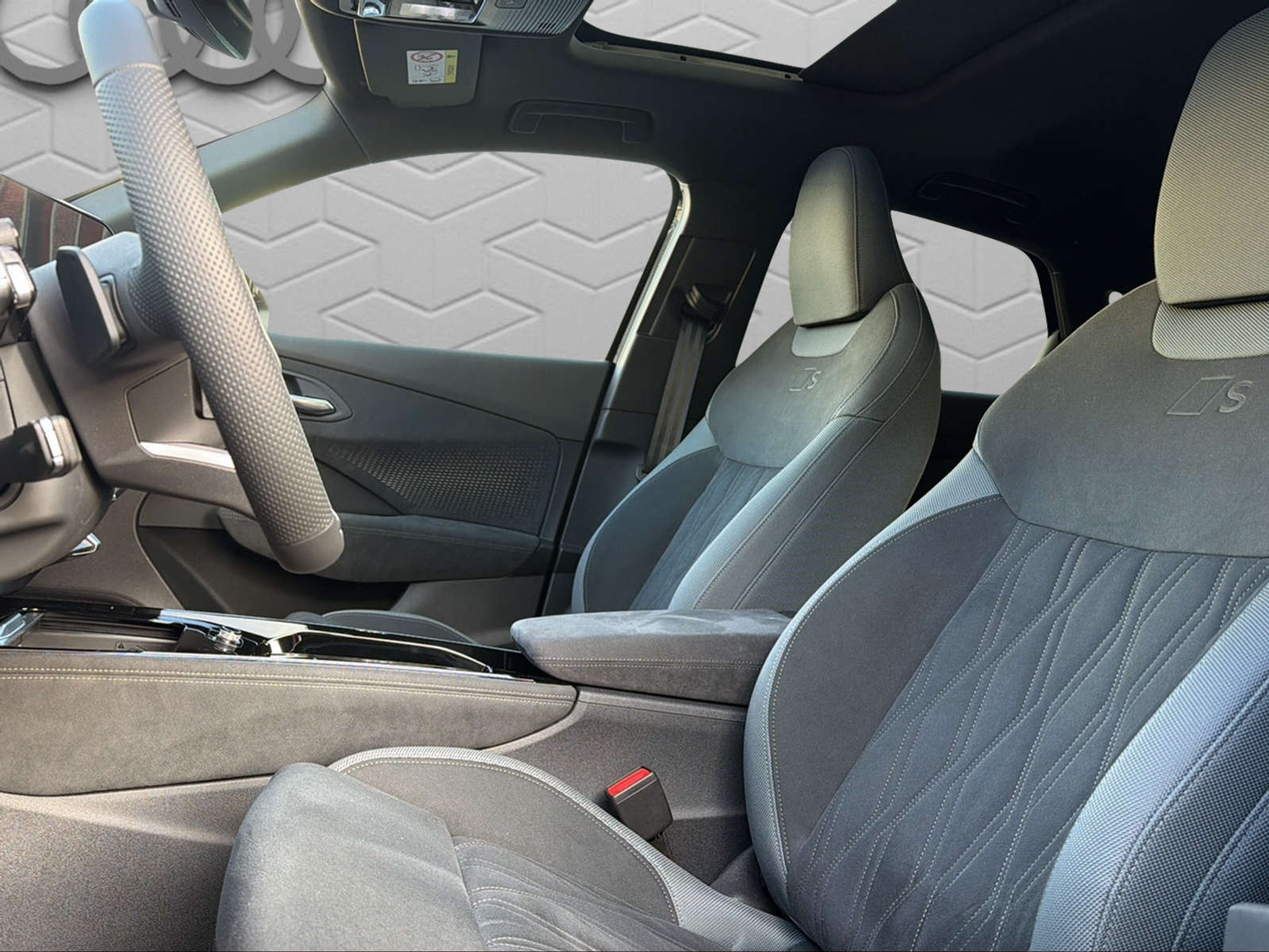 listing desktop thumbnail image 6