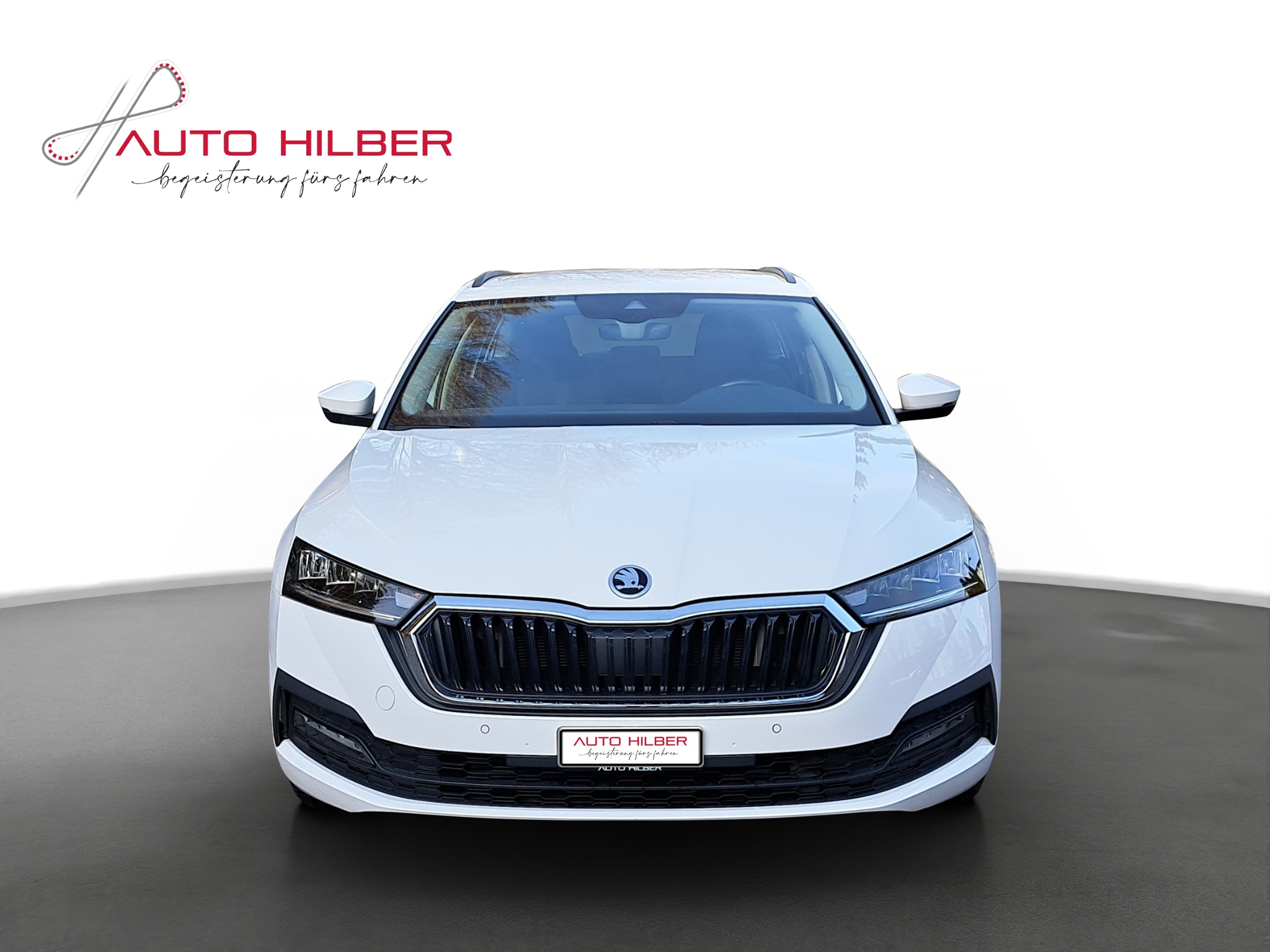 listing desktop thumbnail image 1