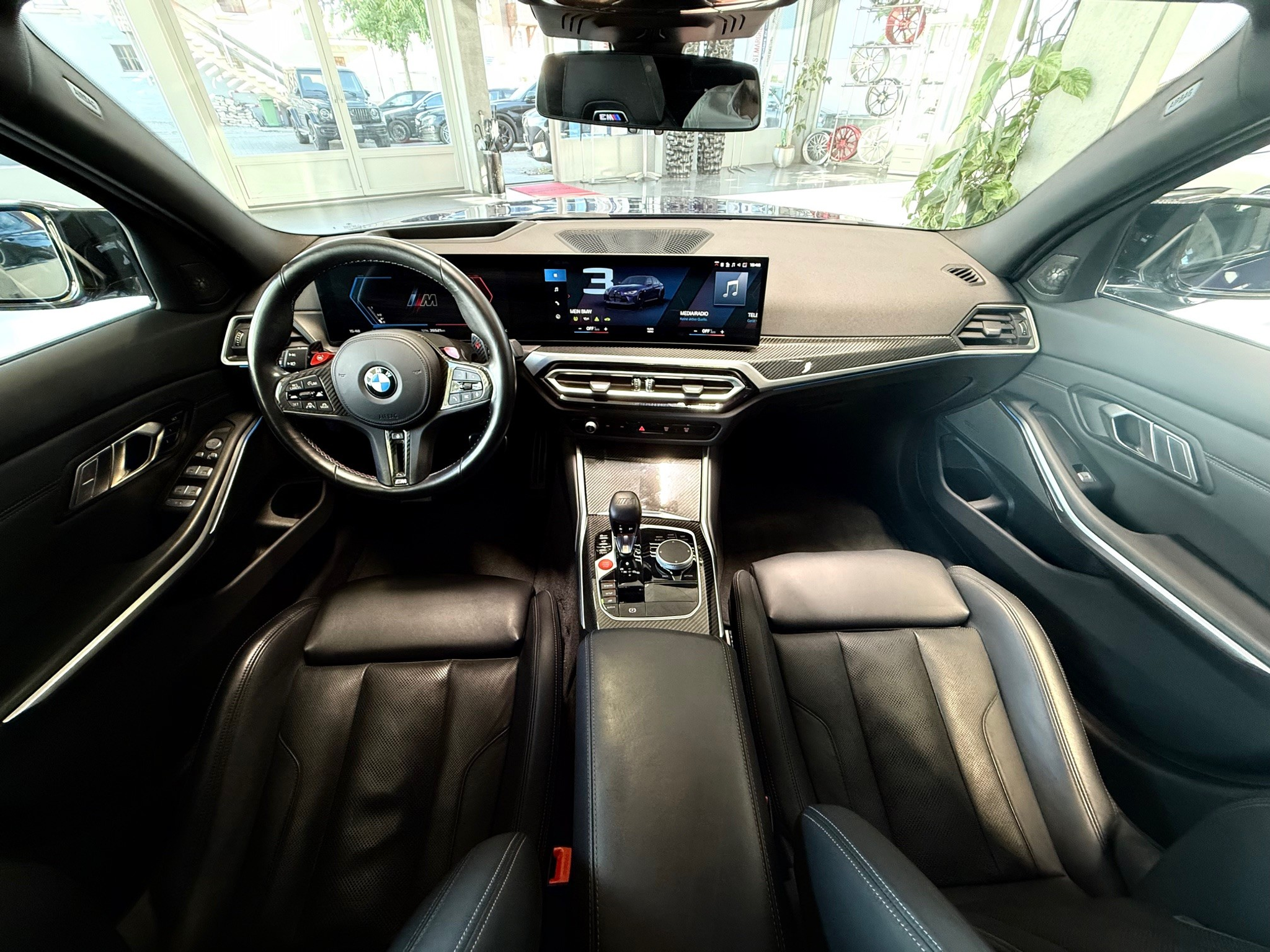 listing desktop thumbnail image 18