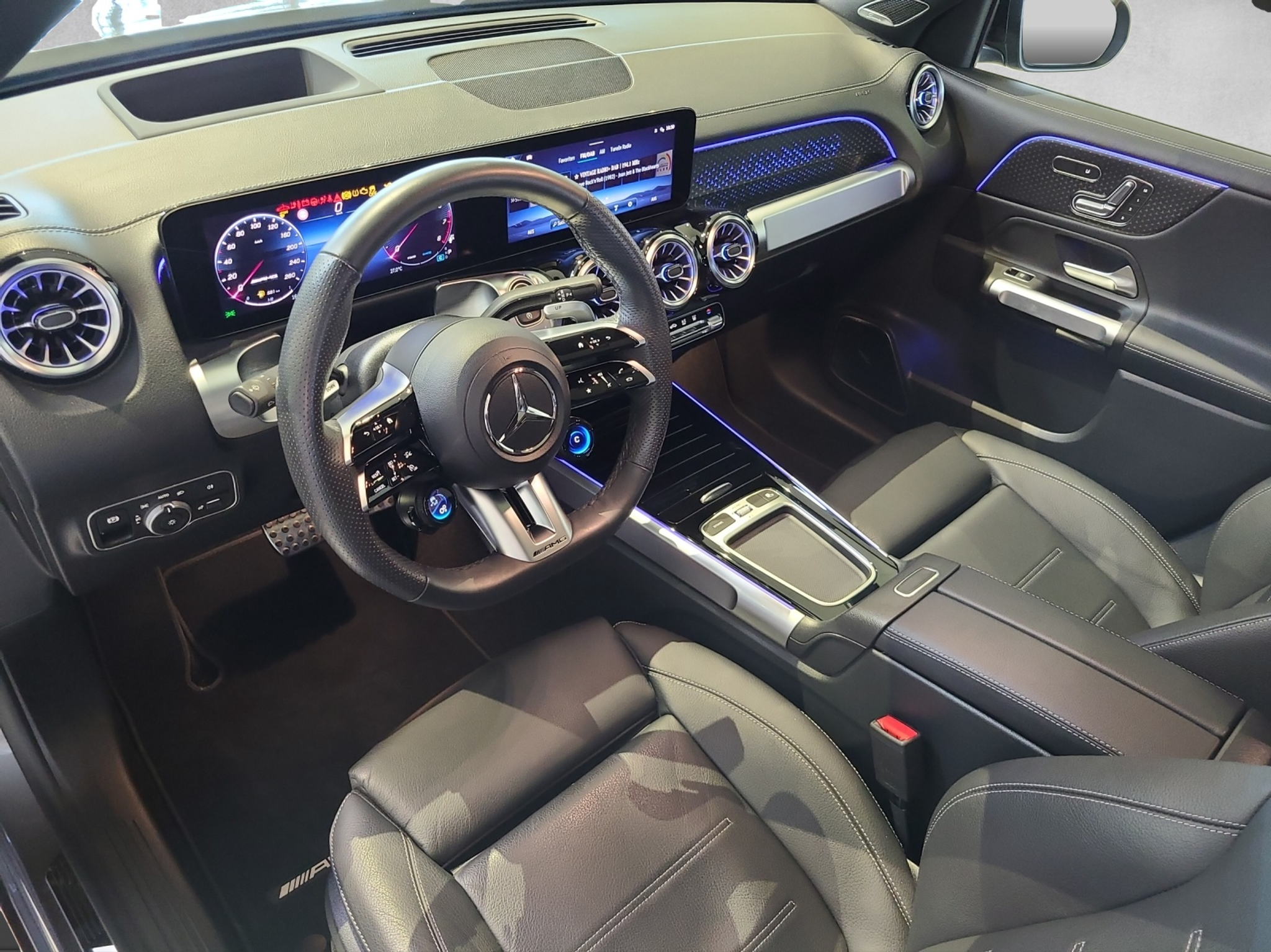 listing desktop thumbnail image 6