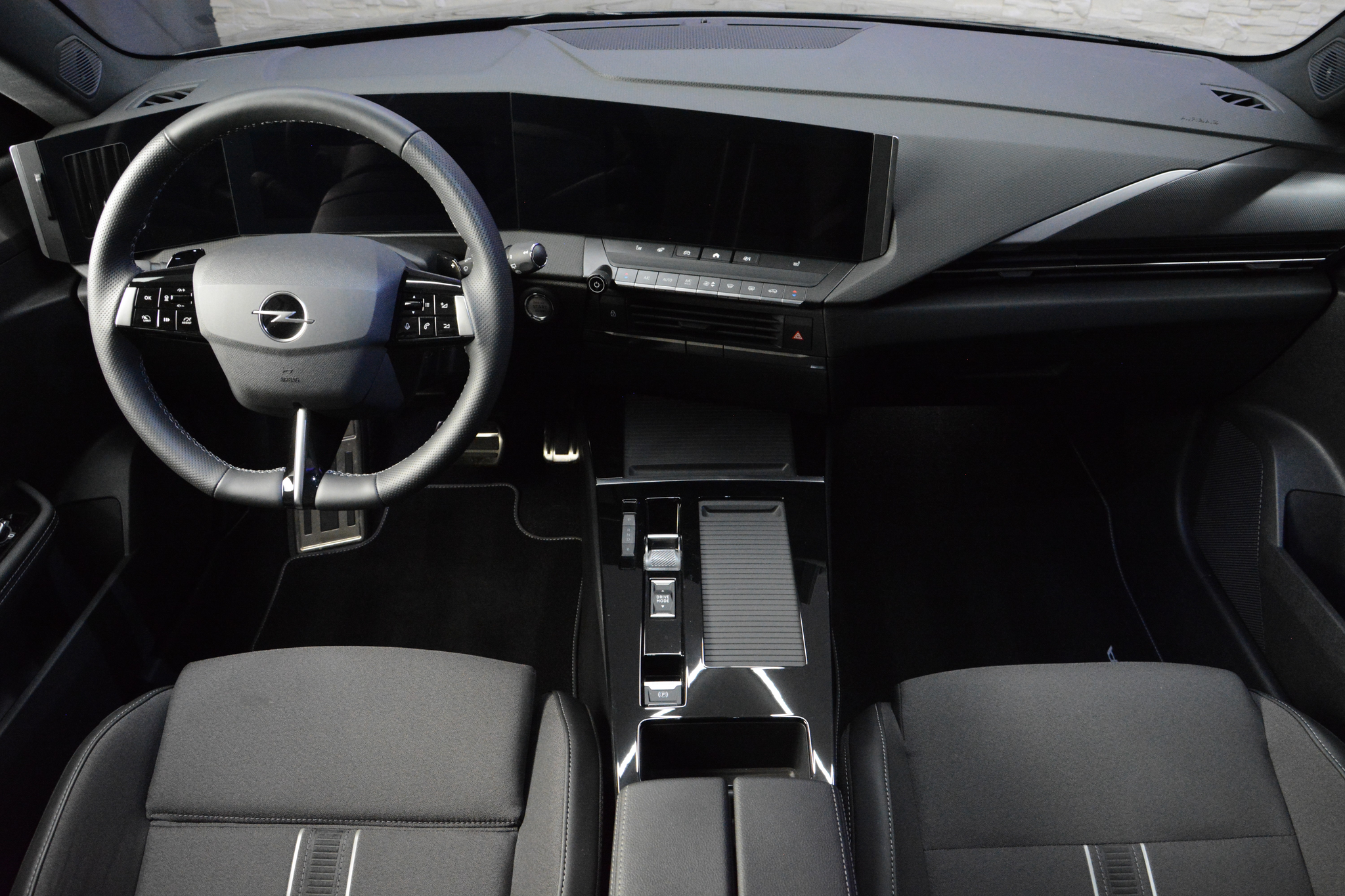 listing desktop thumbnail image 10