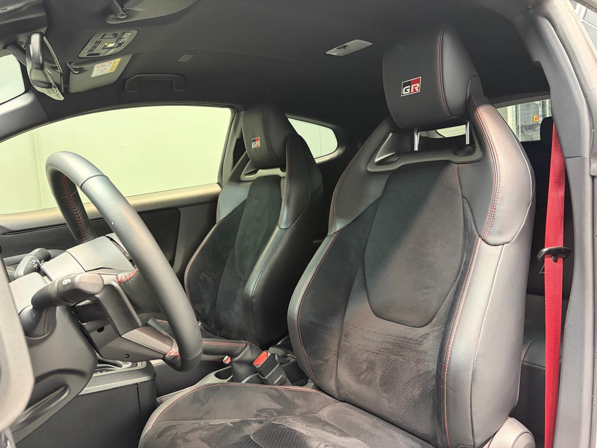 listing desktop thumbnail image 10