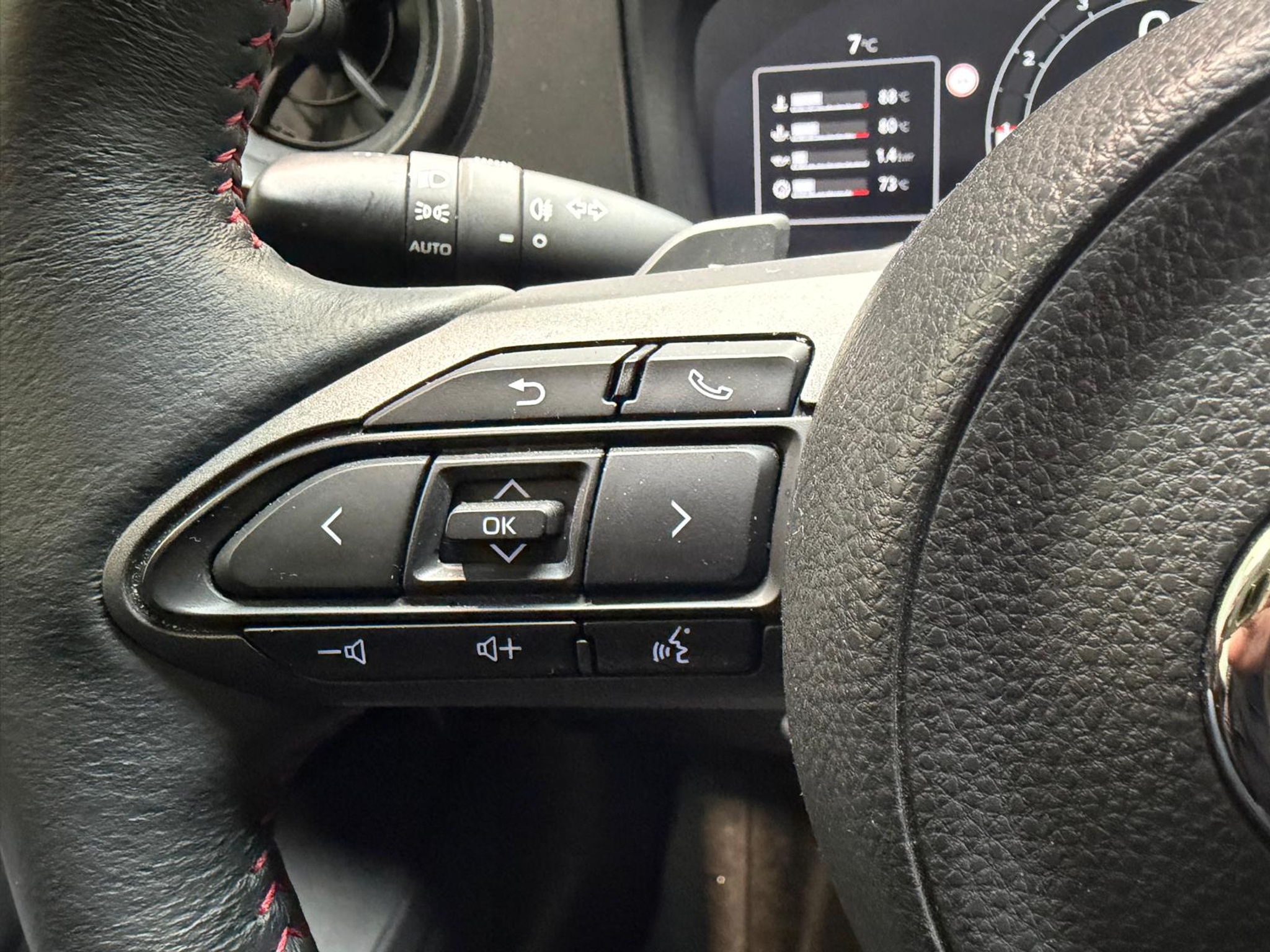 listing desktop thumbnail image 17