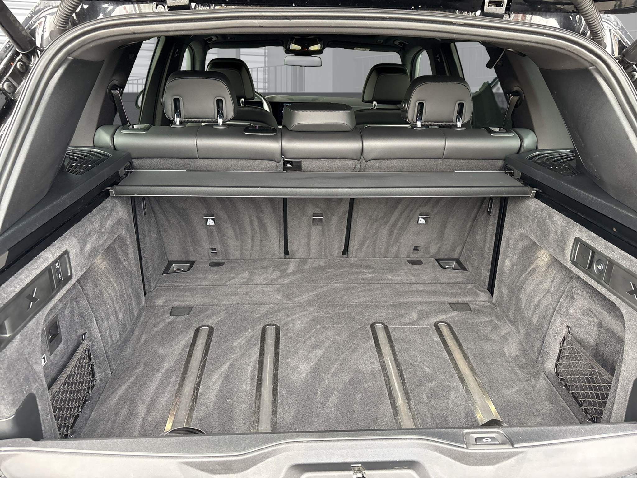 listing desktop thumbnail image 14