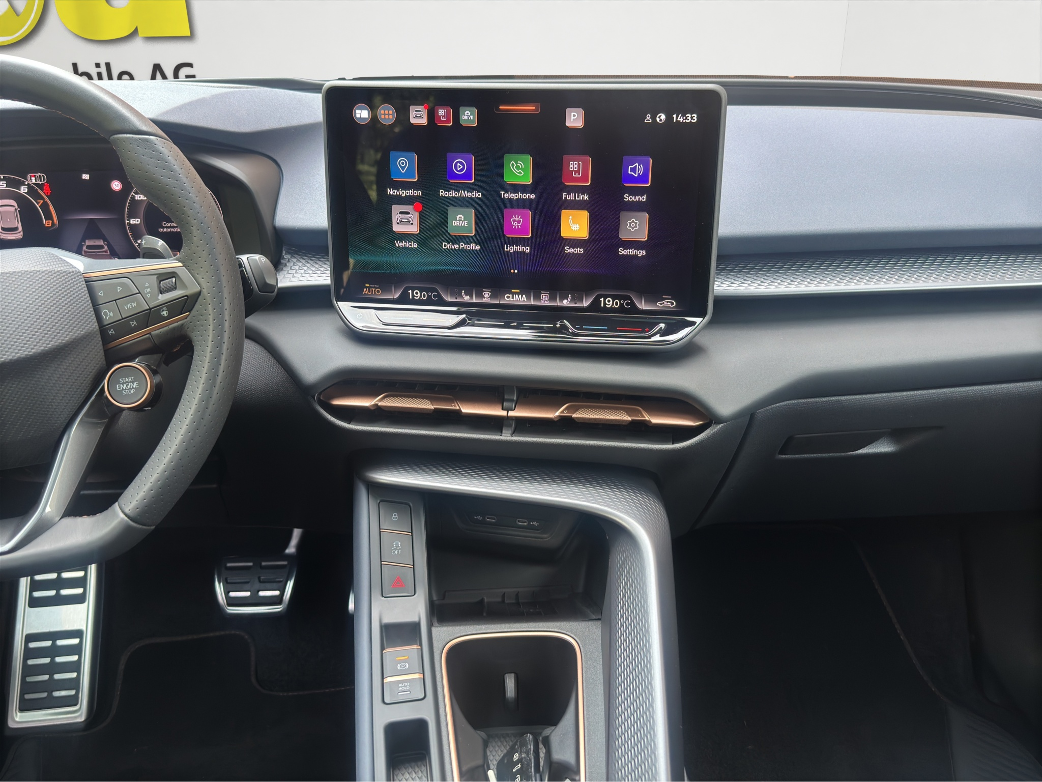 listing desktop thumbnail image 20