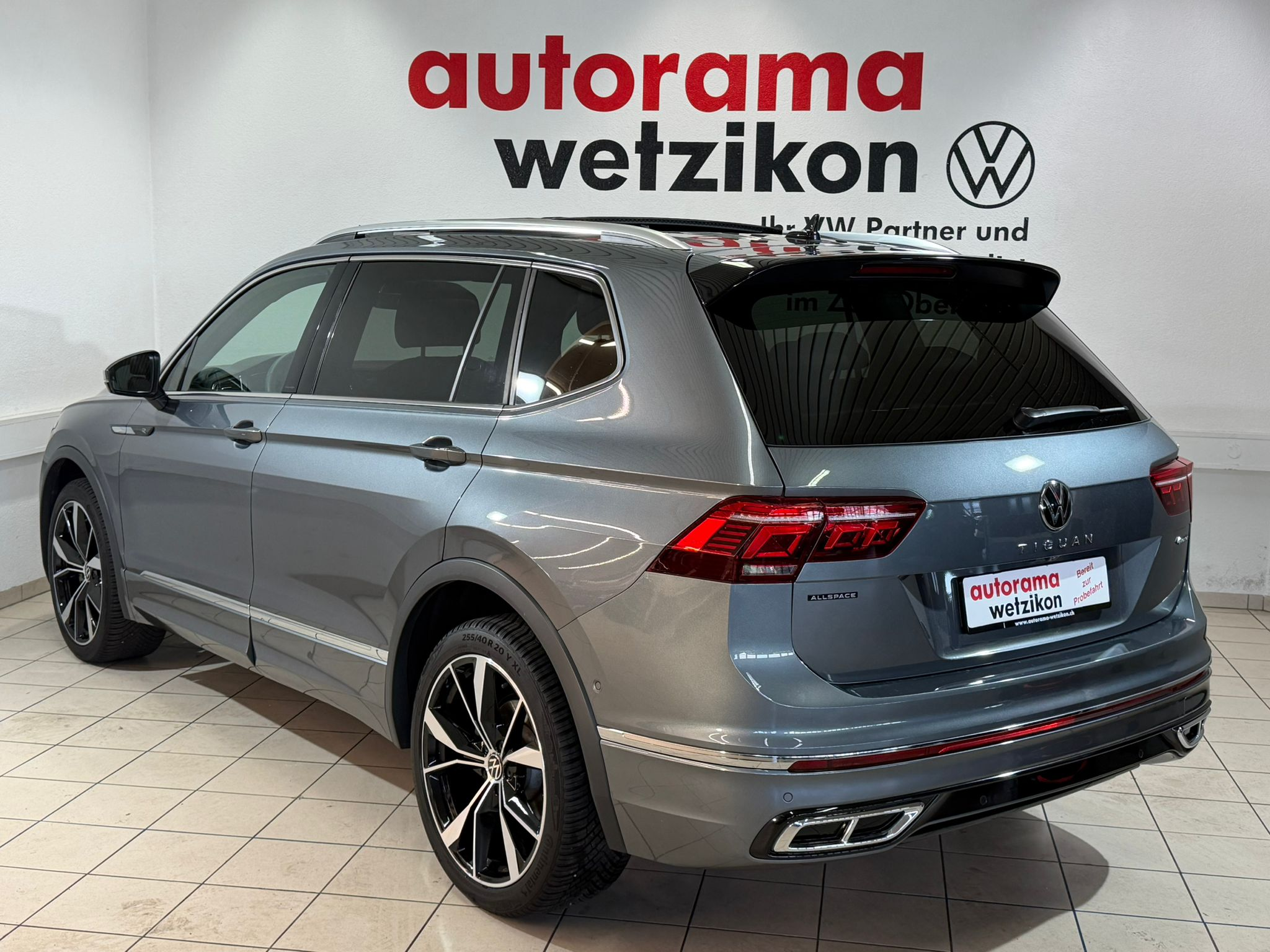 listing desktop thumbnail image 2