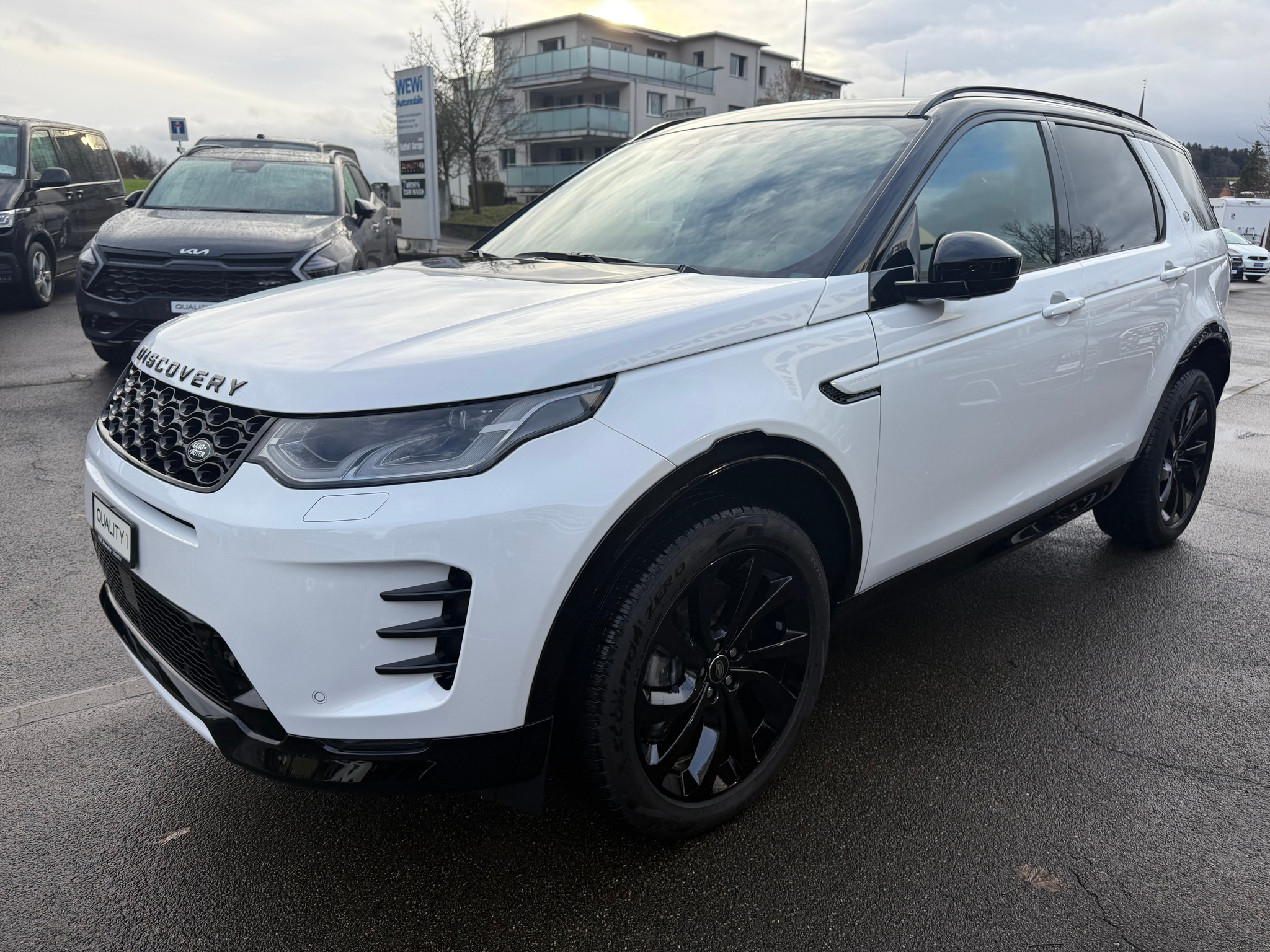 listing desktop thumbnail image 2