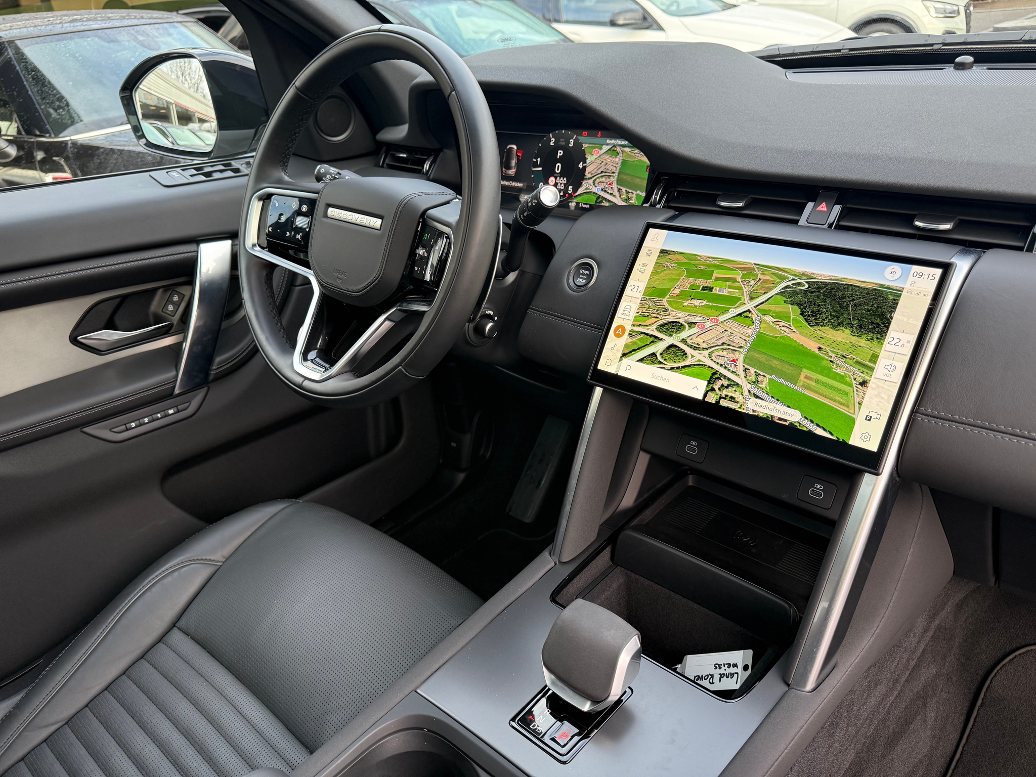 listing desktop thumbnail image 17