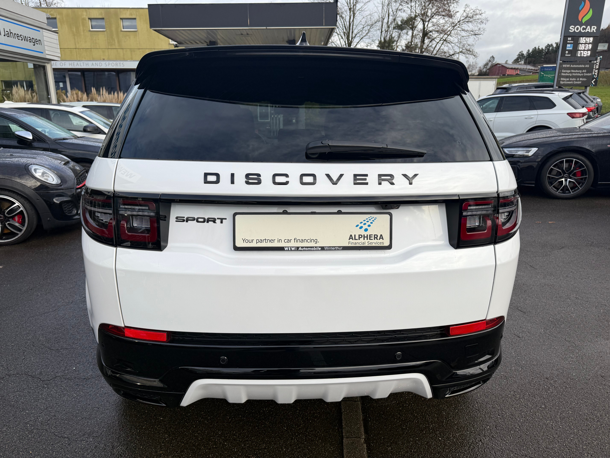 listing desktop thumbnail image 5