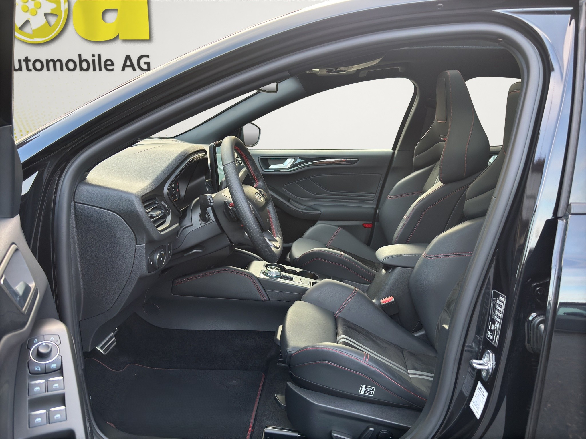 listing desktop thumbnail image 13