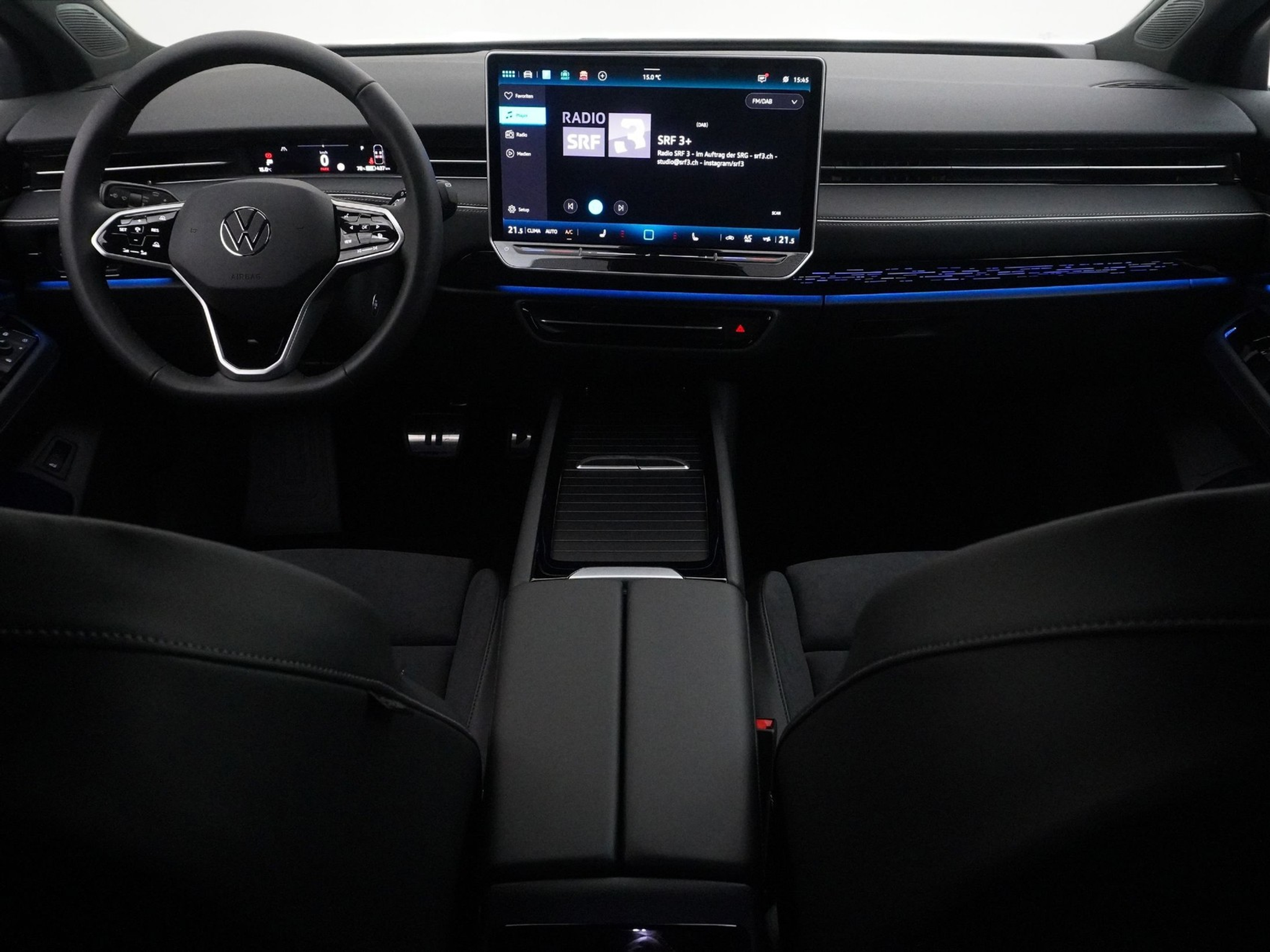 listing desktop thumbnail image 11