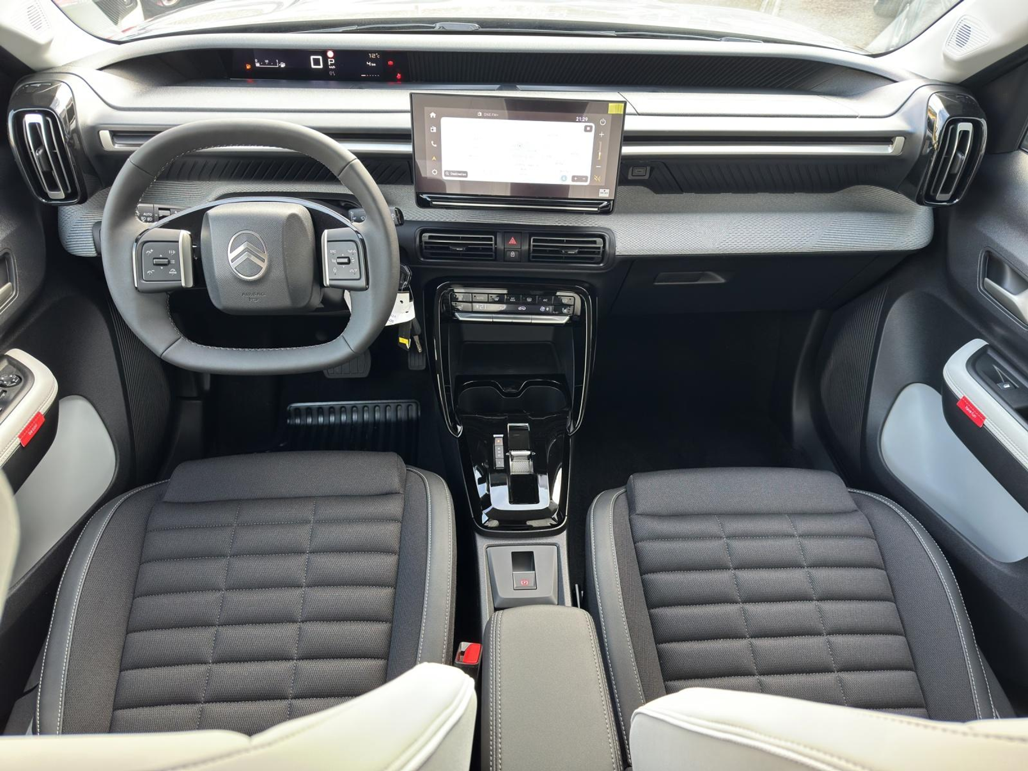 listing desktop thumbnail image 7