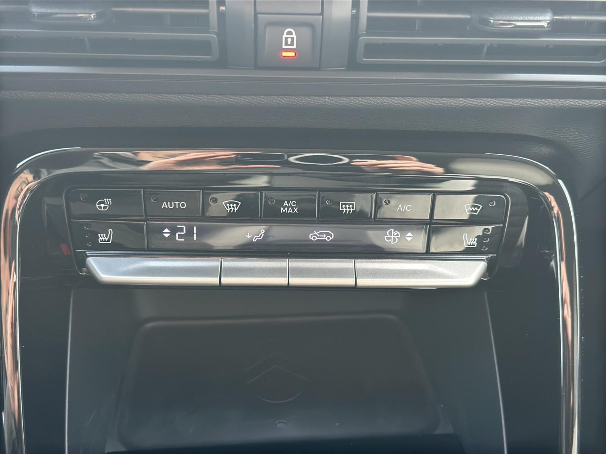 listing desktop thumbnail image 15