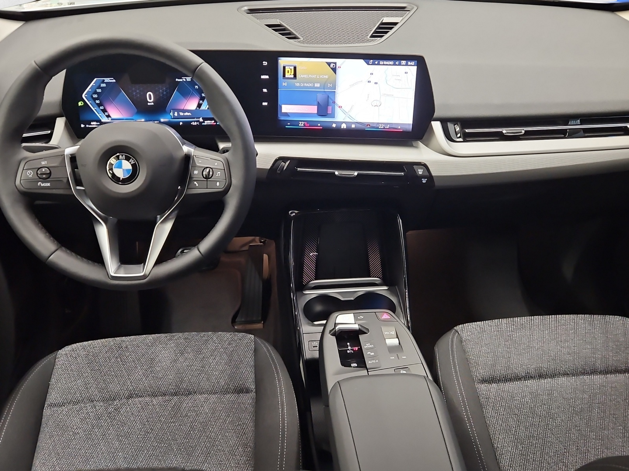 listing desktop thumbnail image 13