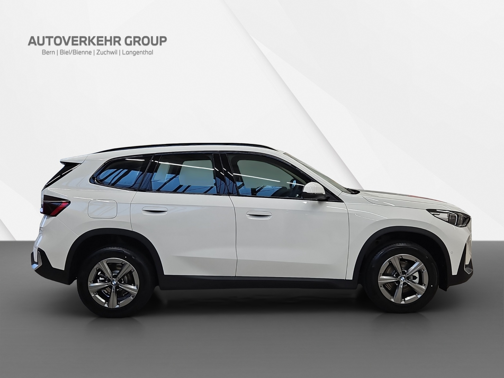 listing desktop thumbnail image 6