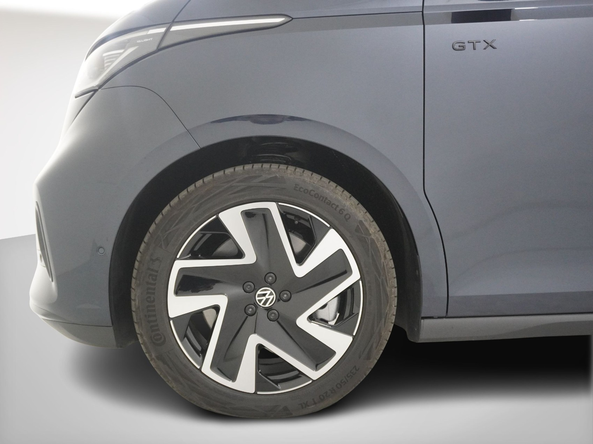 listing desktop thumbnail image 8