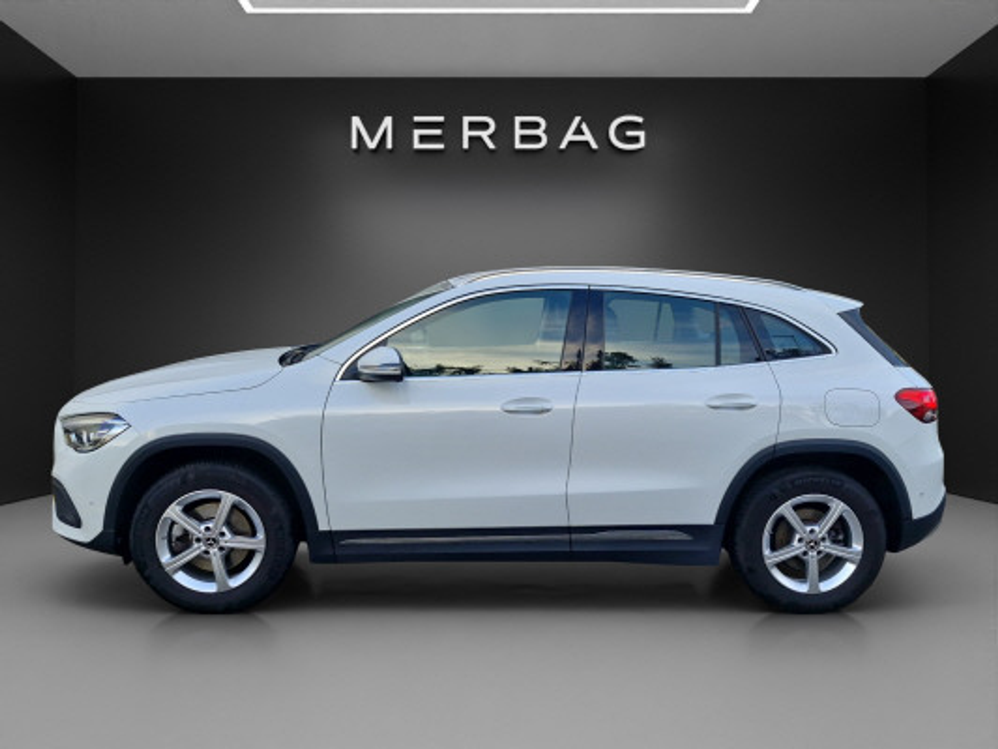 listing desktop thumbnail image 2