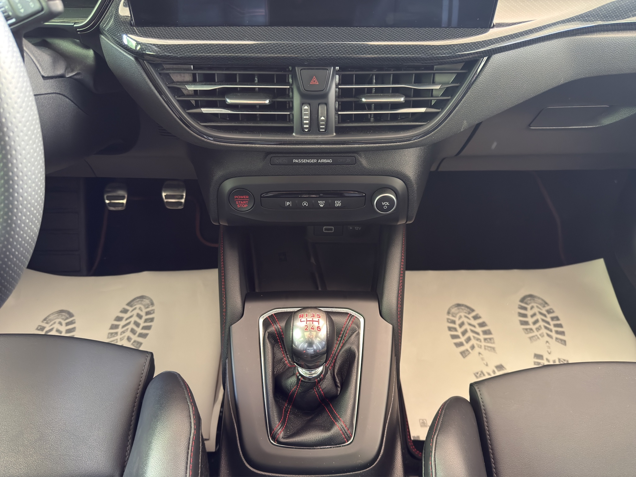 listing desktop thumbnail image 11