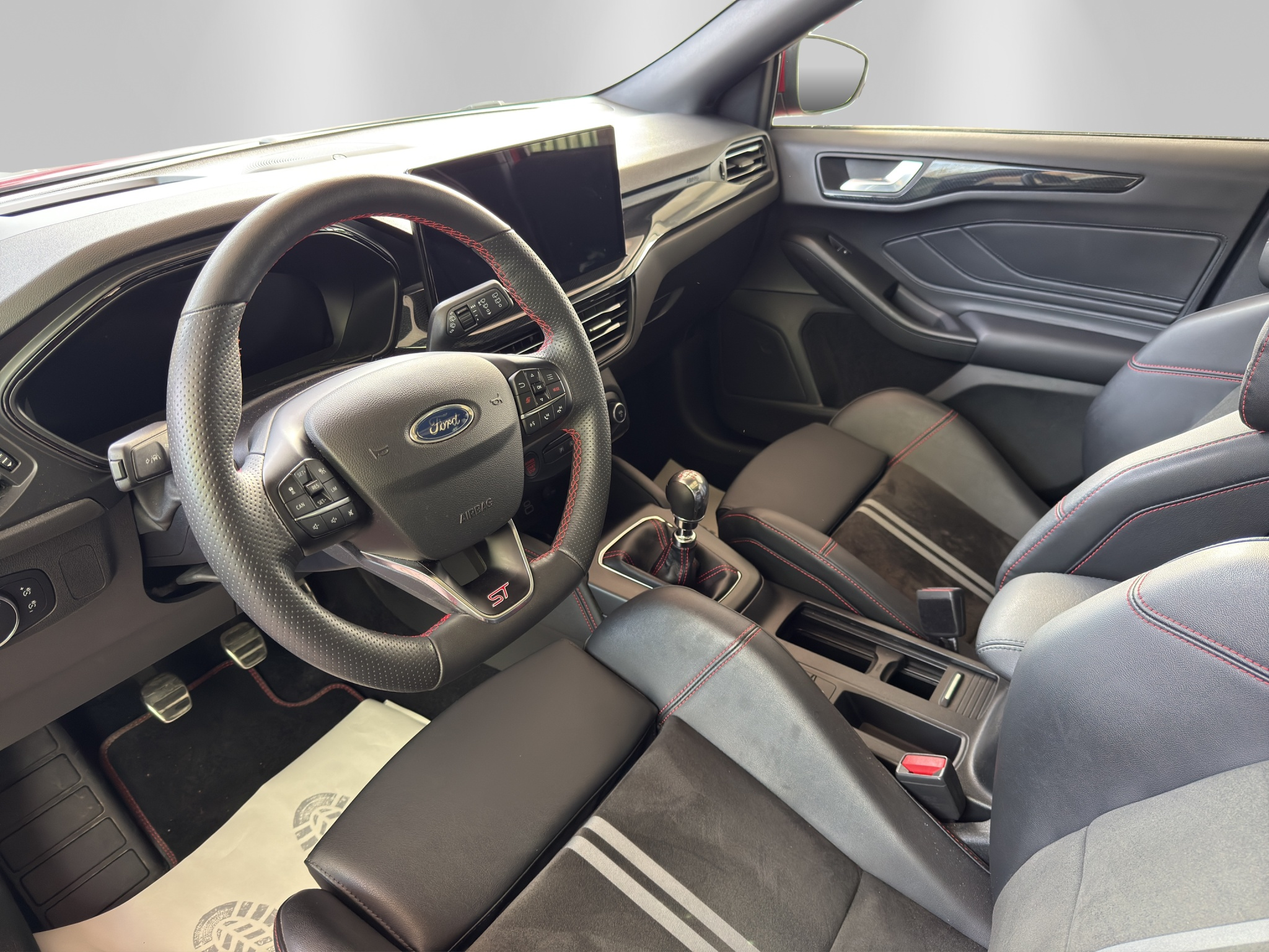 listing desktop thumbnail image 7