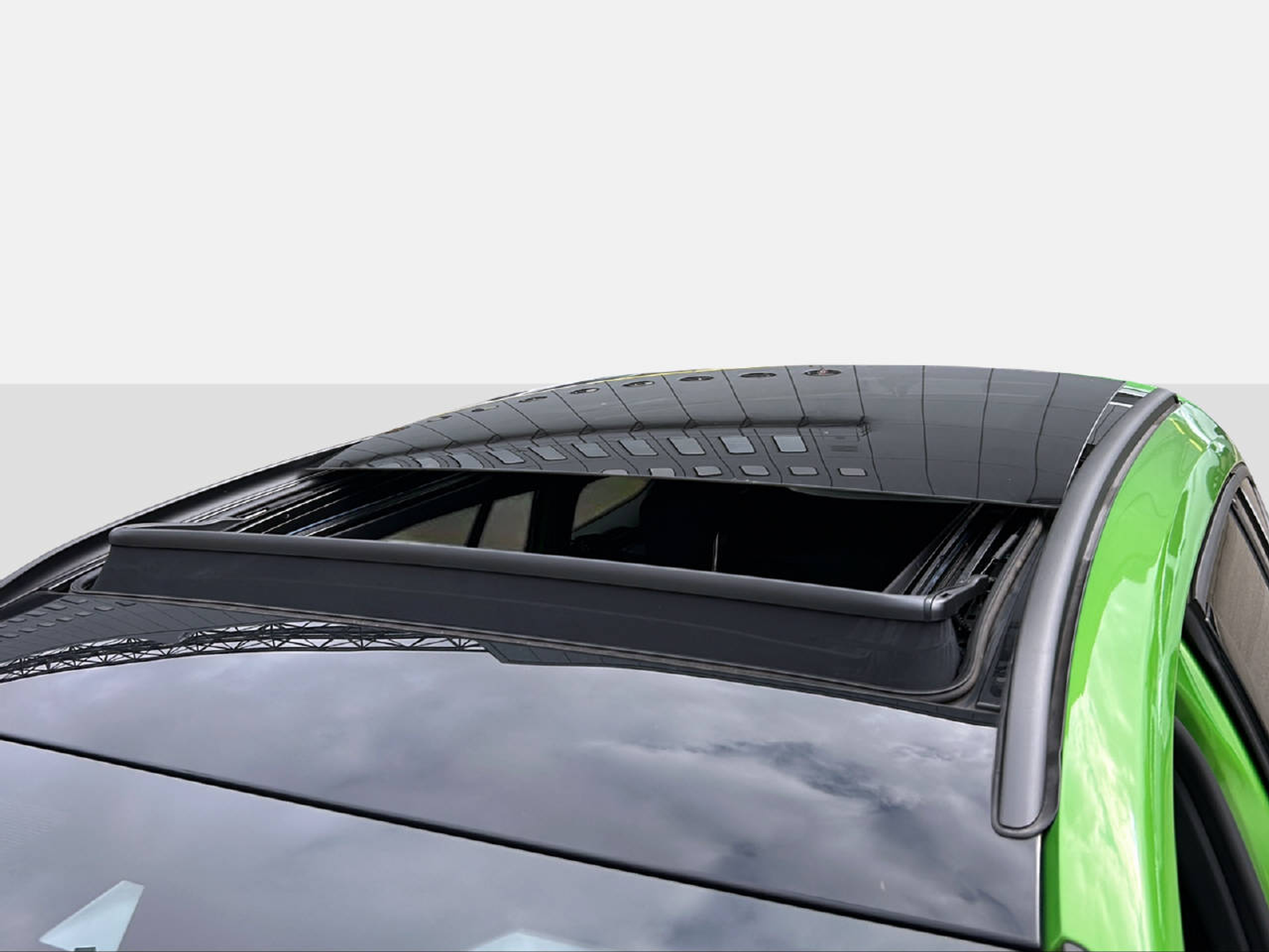 listing desktop thumbnail image 14