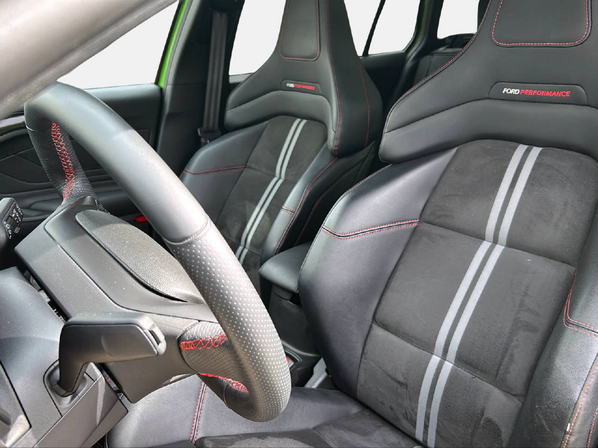 listing desktop thumbnail image 9