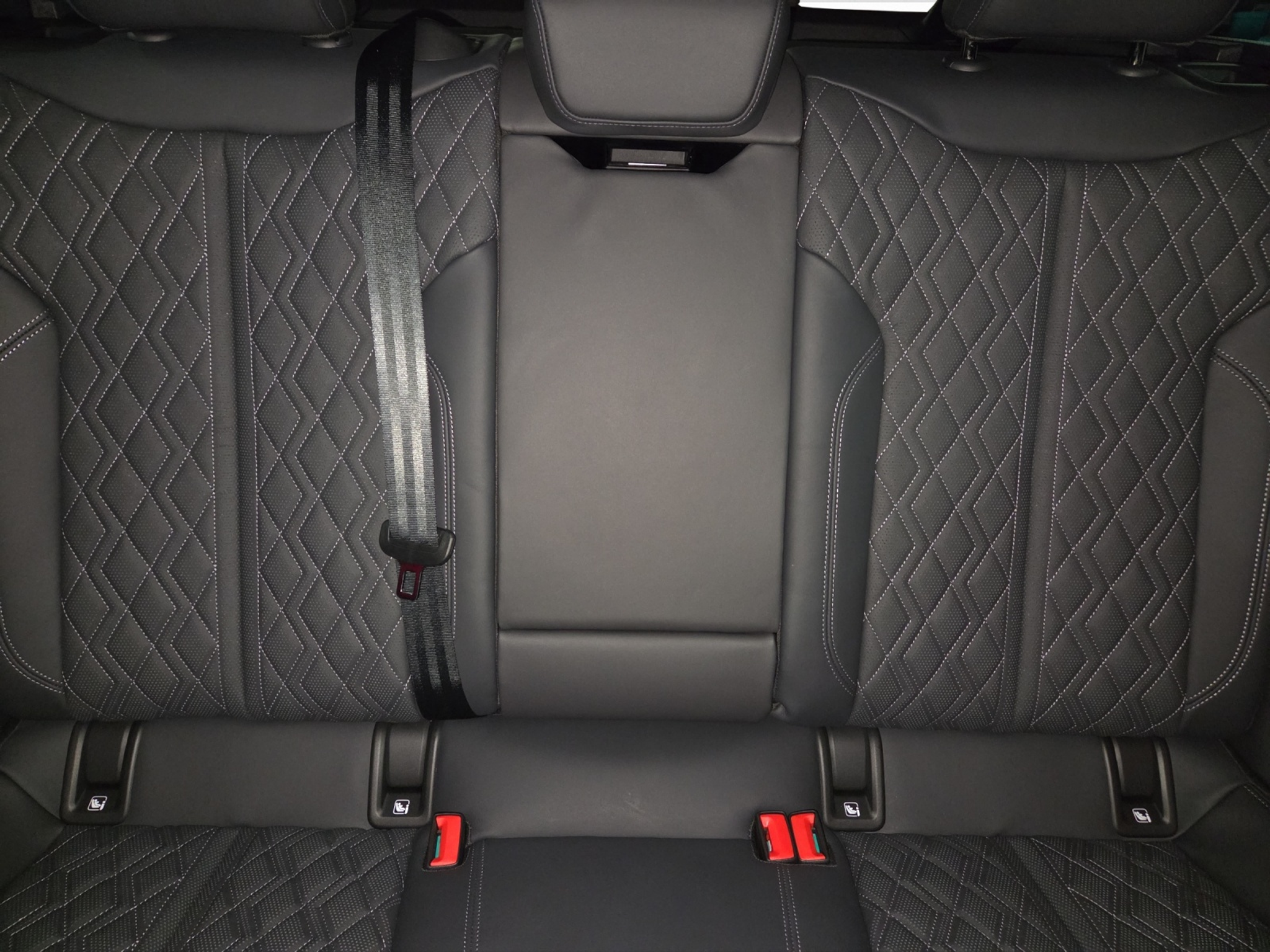 listing desktop thumbnail image 7