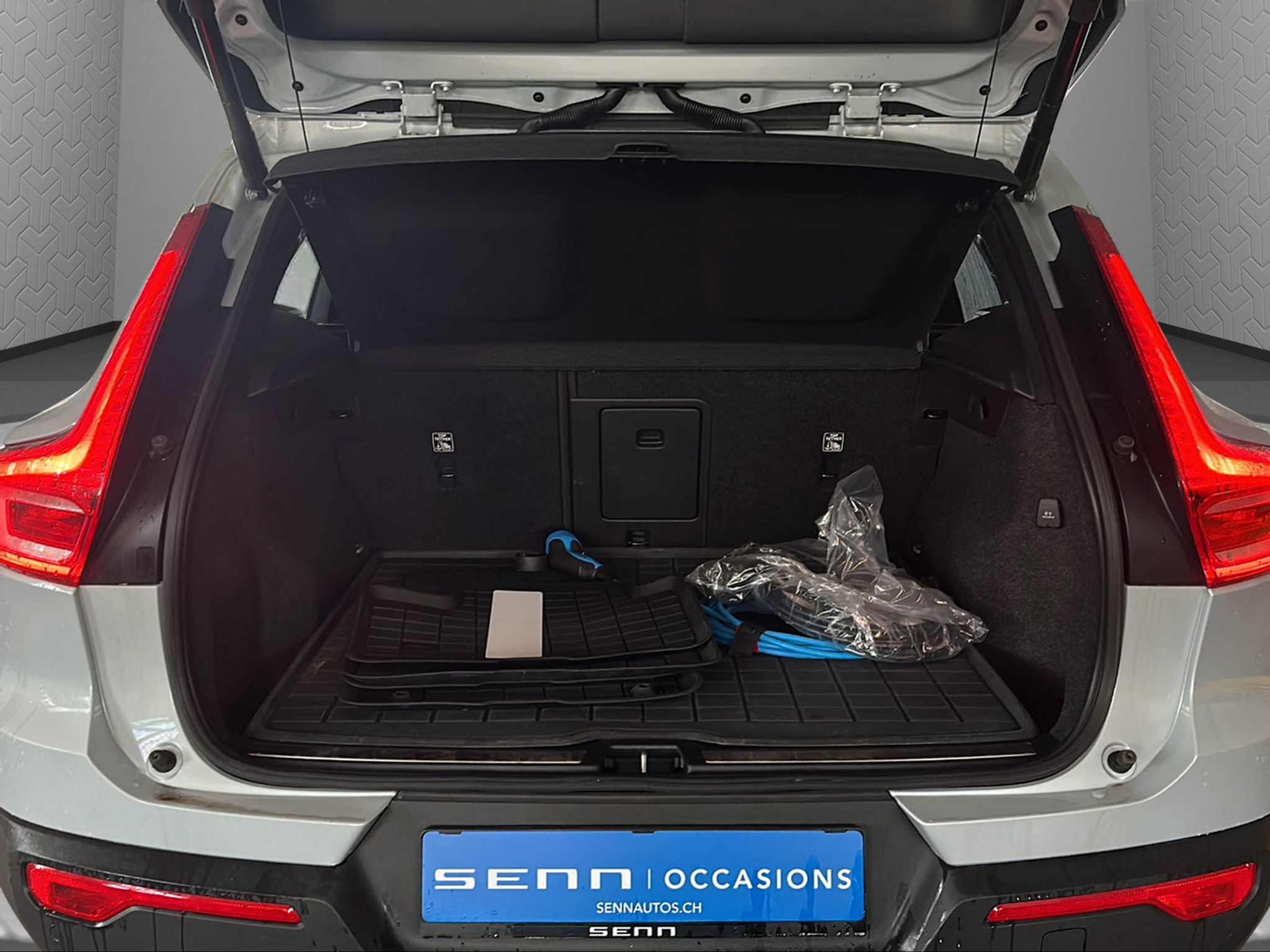 listing desktop thumbnail image 13