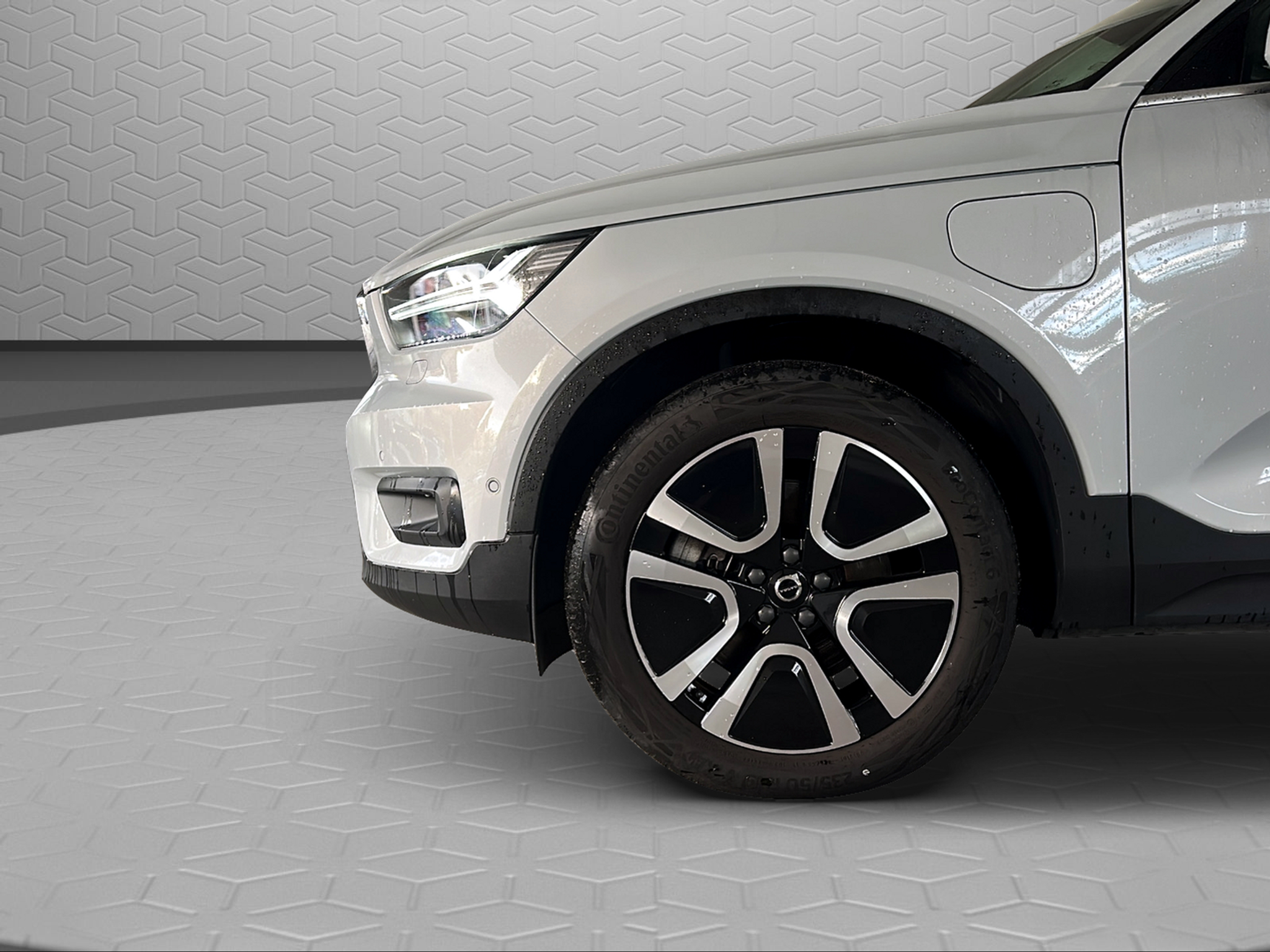 listing desktop thumbnail image 5