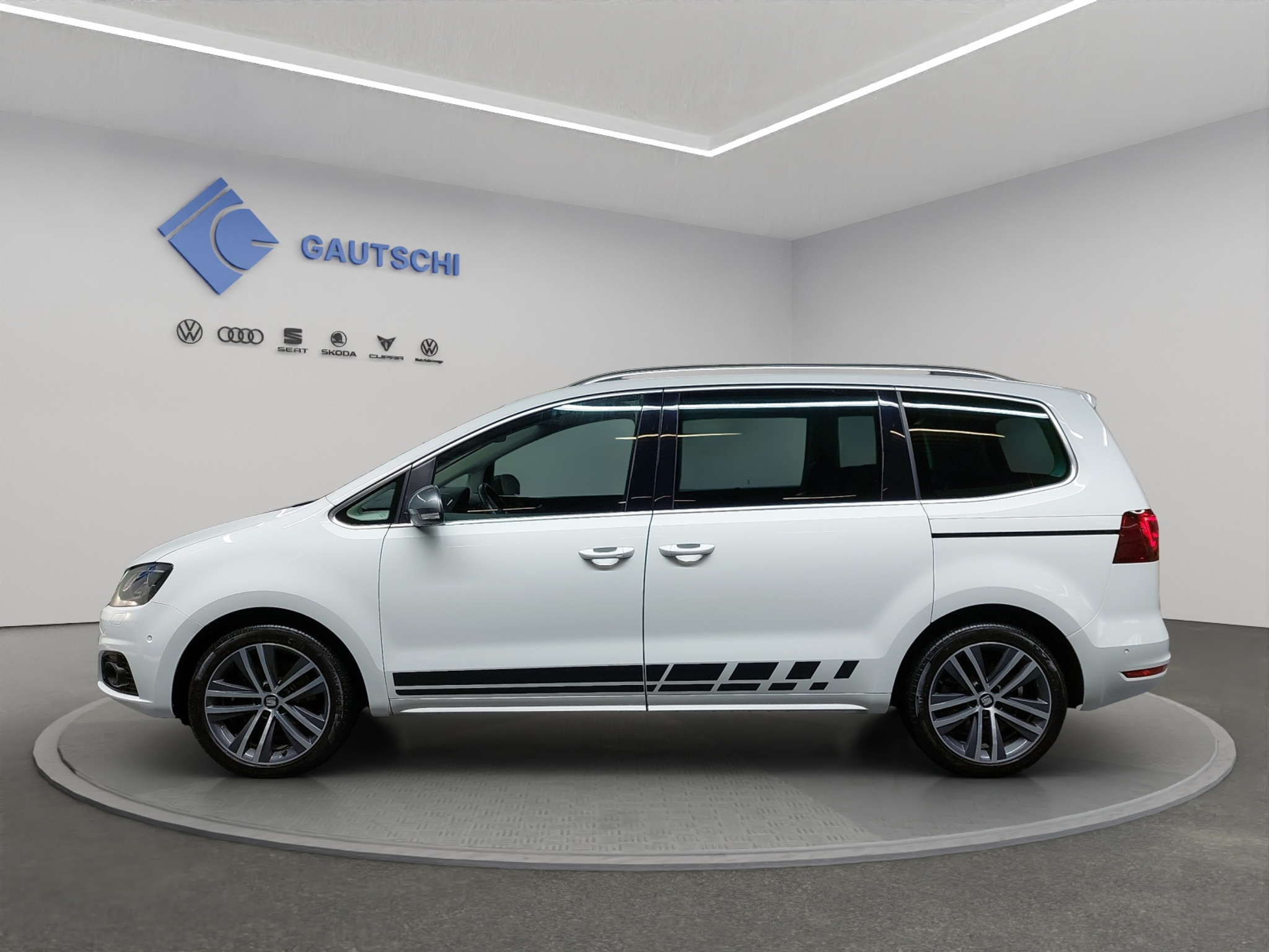 listing desktop thumbnail image 1