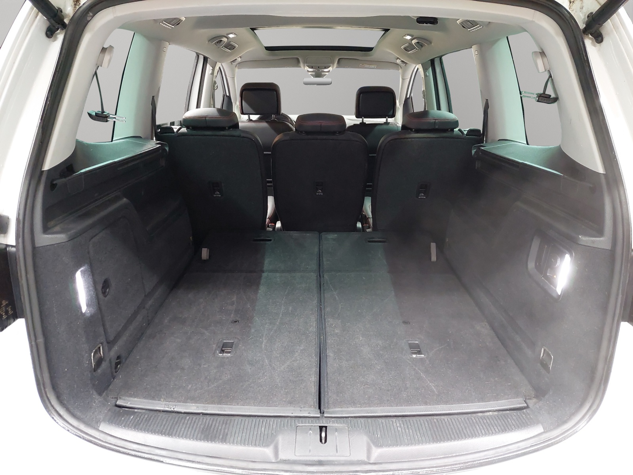 listing desktop thumbnail image 11