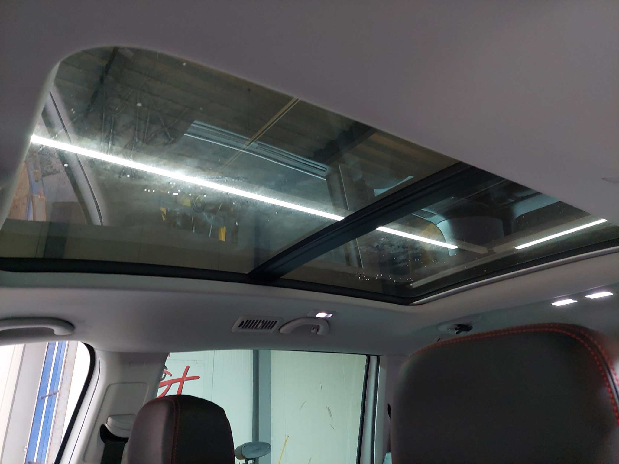 listing desktop thumbnail image 13