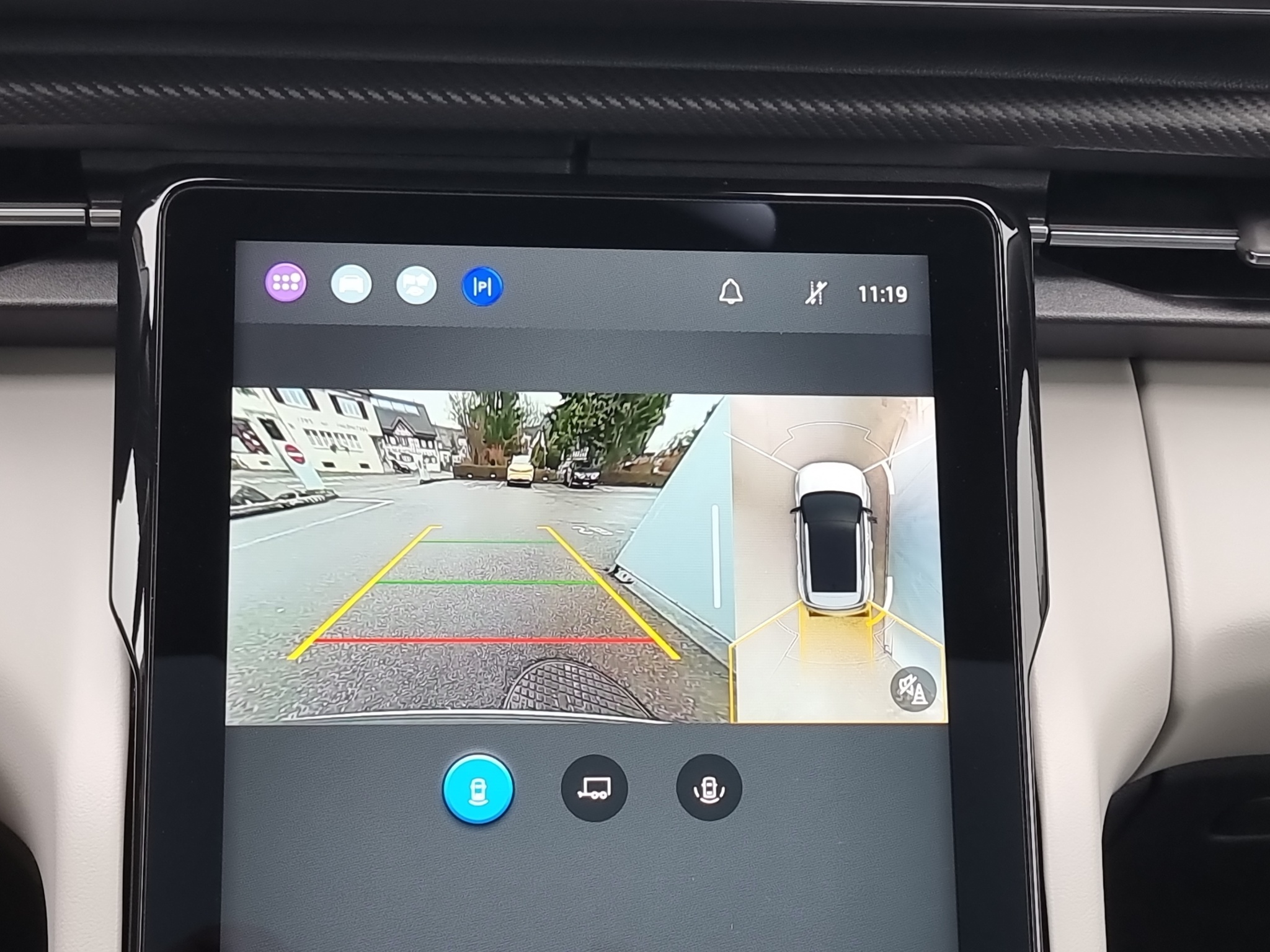 listing desktop thumbnail image 7